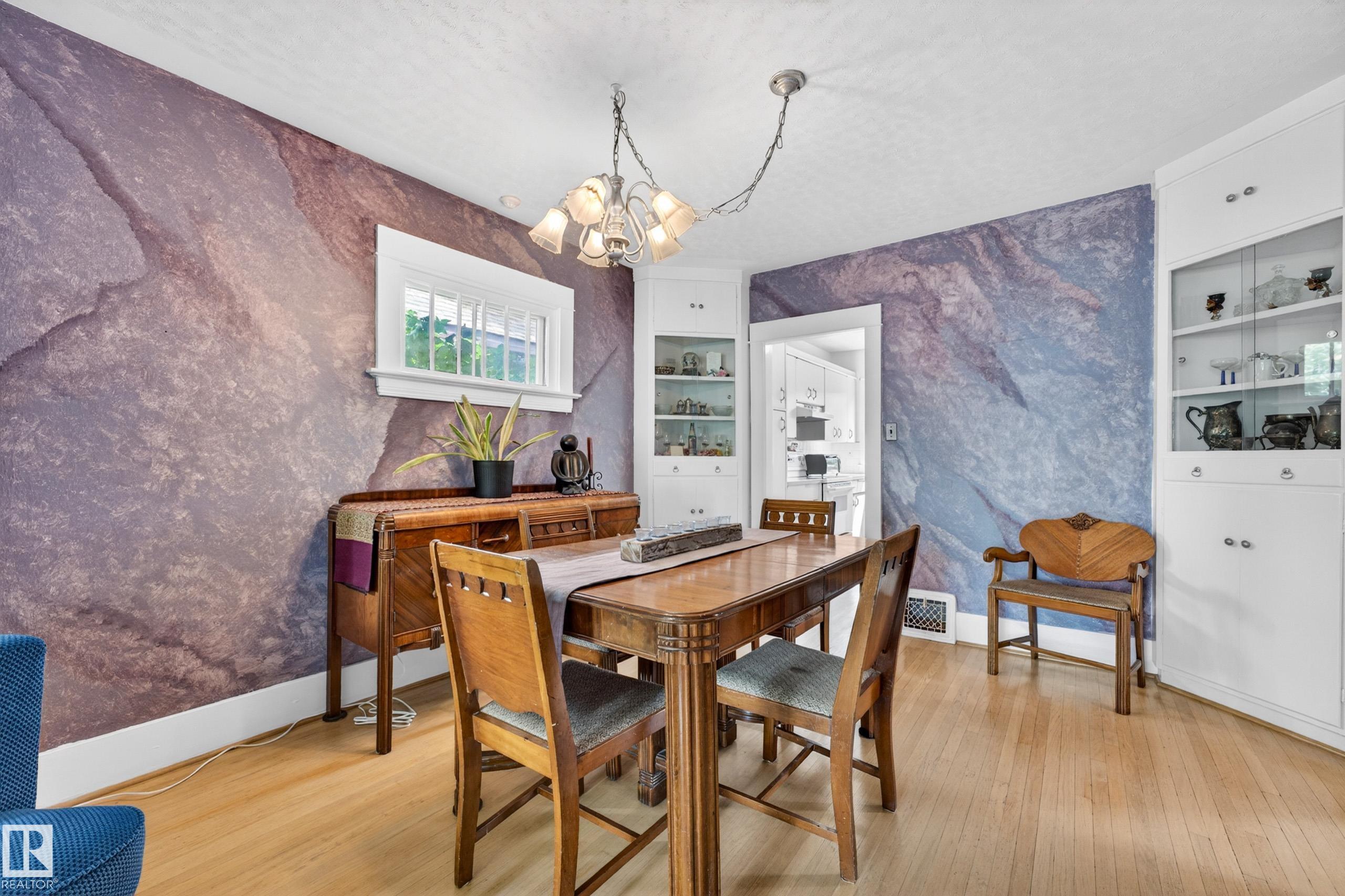 Photo 13 at 11313 67 Street NW, Highlands, Edmonton