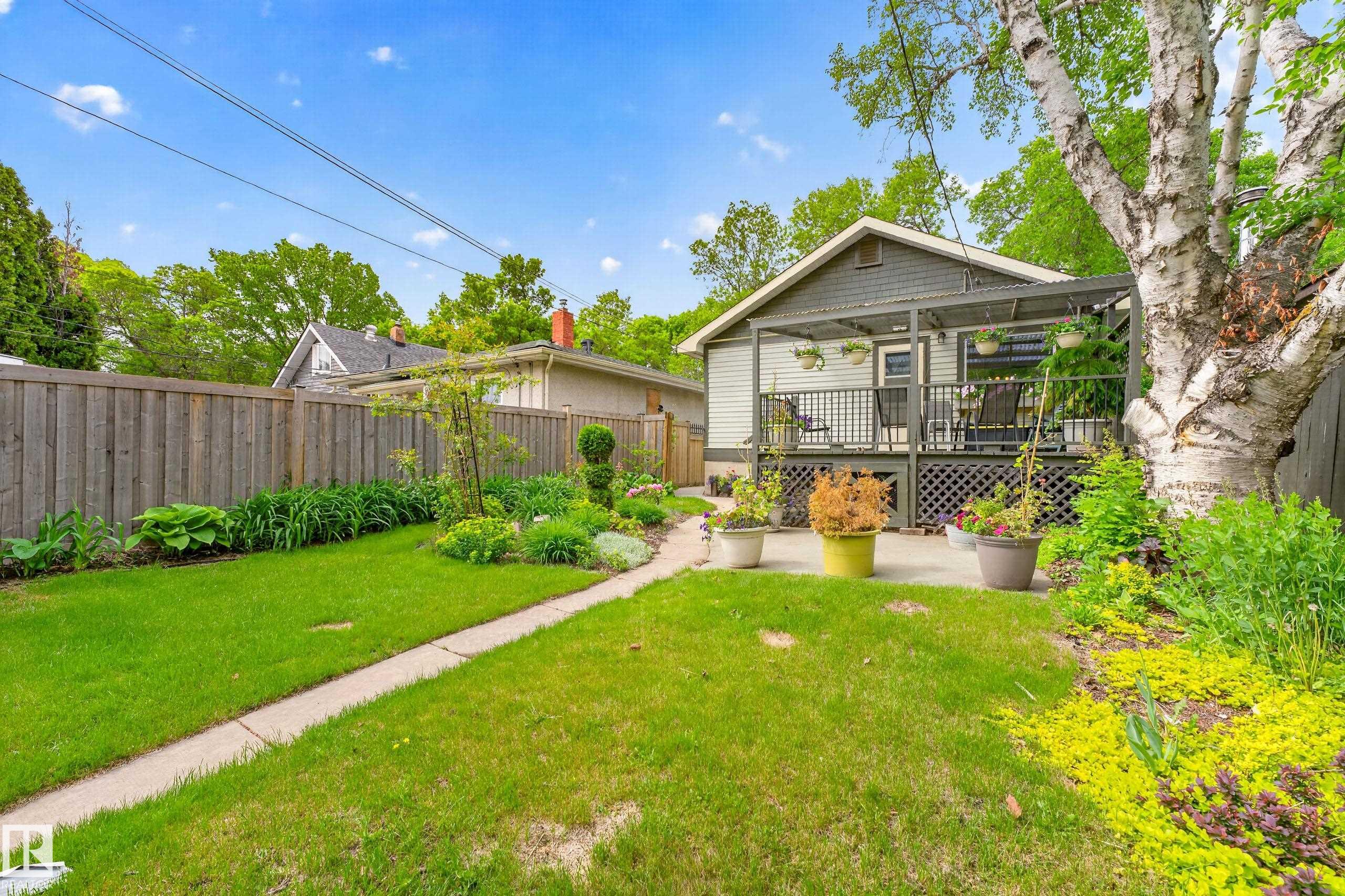 Photo 42 at 11313 67 Street NW, Highlands, Edmonton