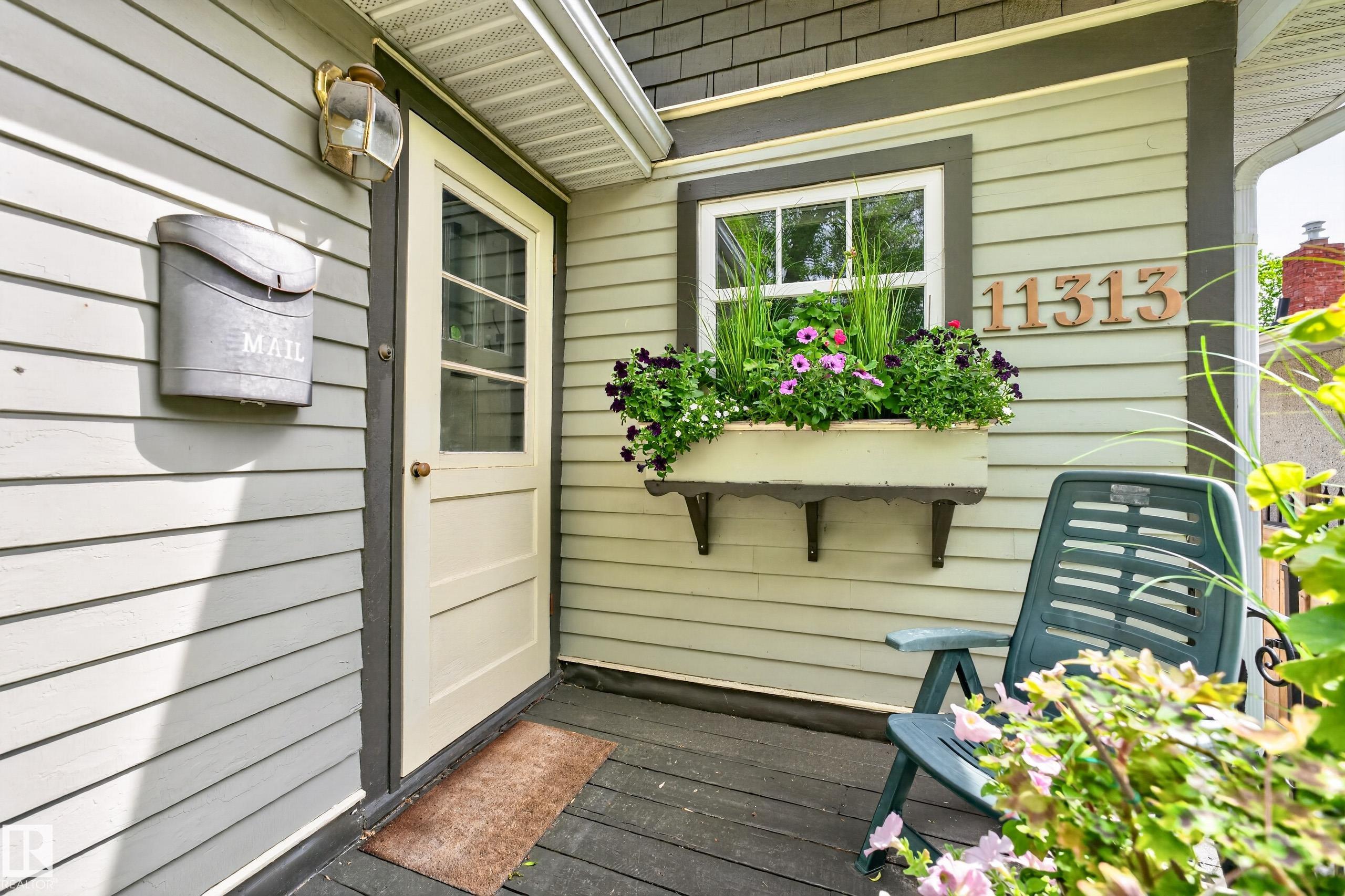 Photo 6 at 11313 67 Street NW, Highlands, Edmonton