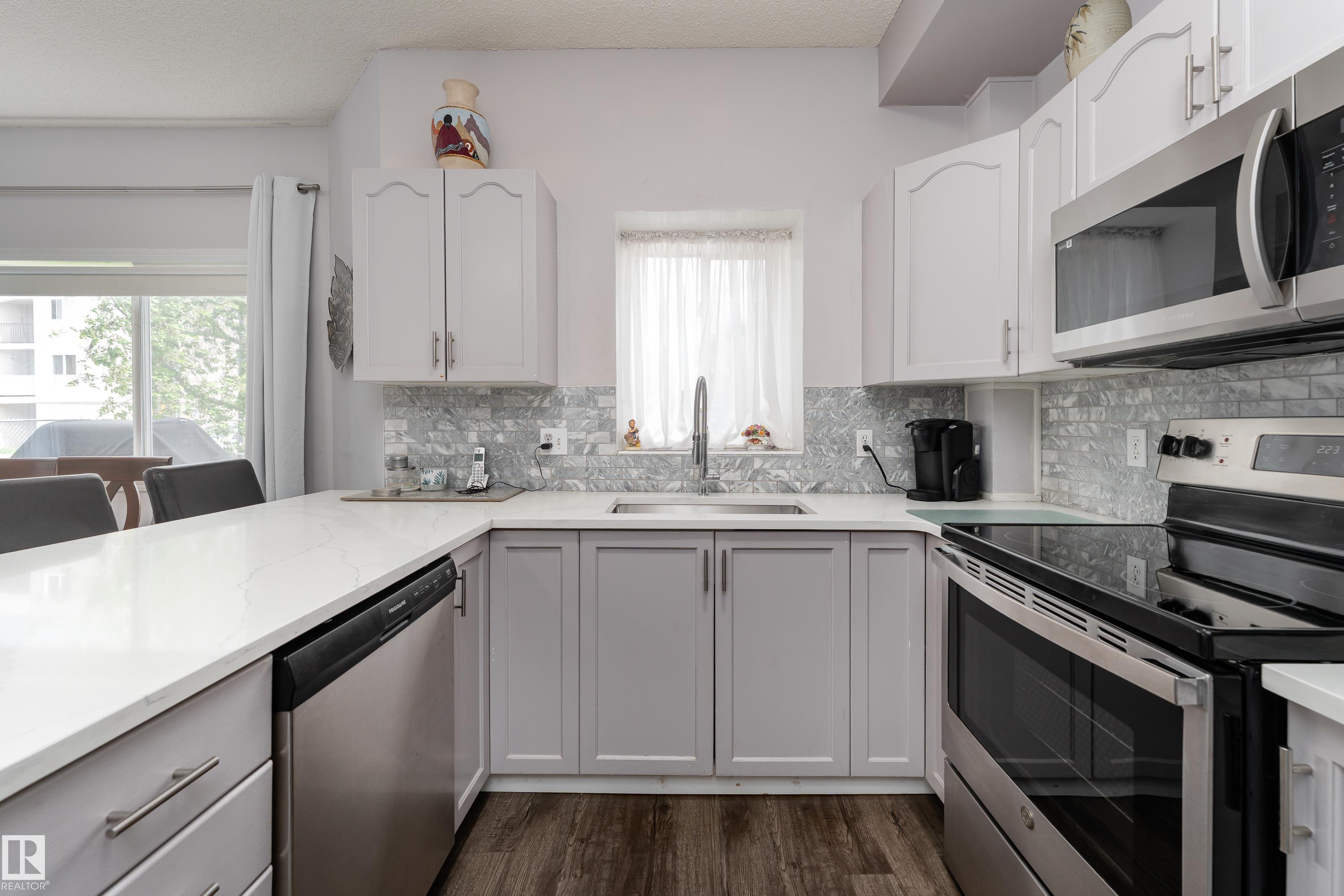 Photo 11 at 104 - 11308 130 Avenue NW, Lauderdale, Edmonton