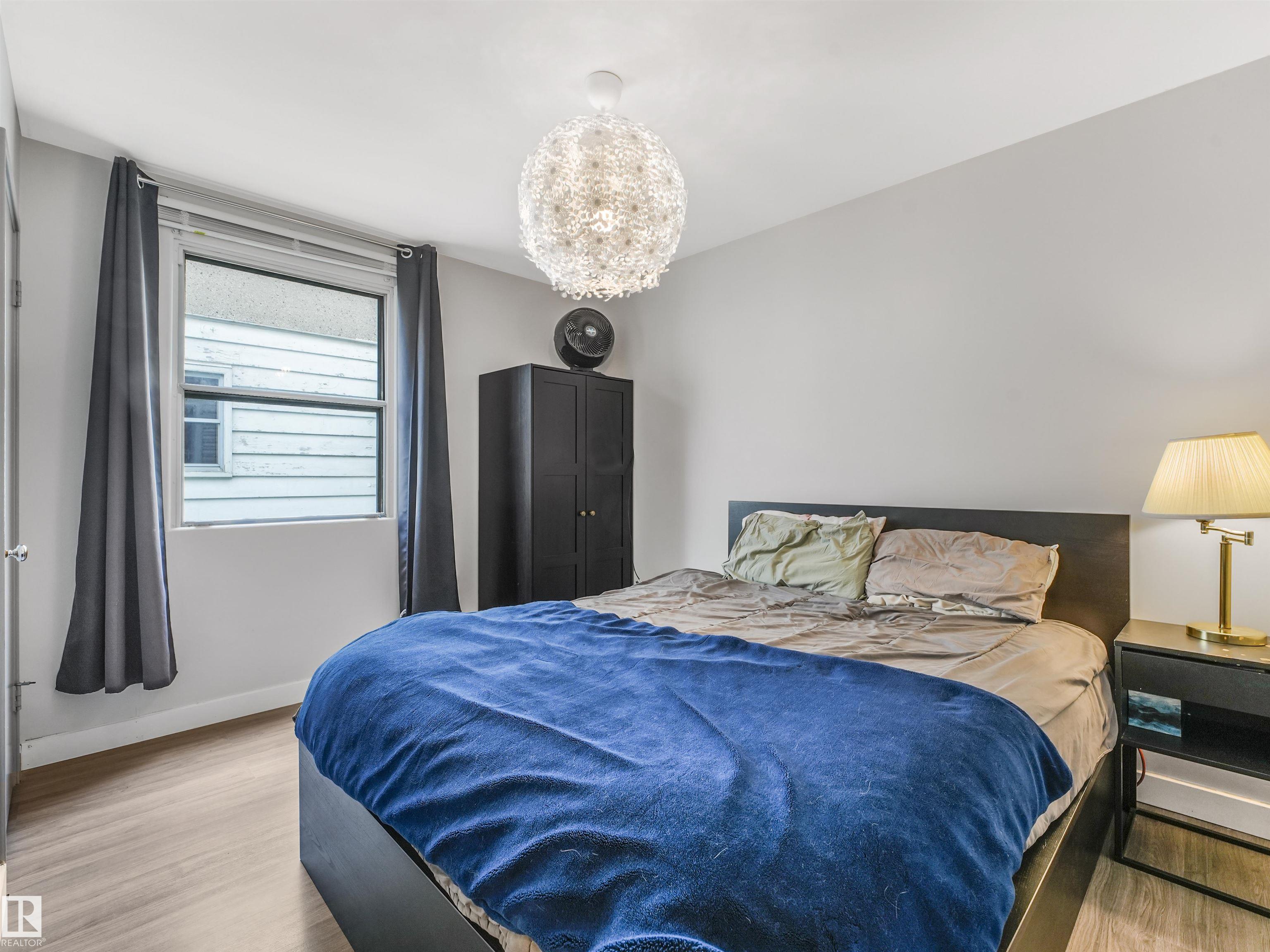 Photo 7 at 14612 93 Avenue NW, Parkview, Edmonton