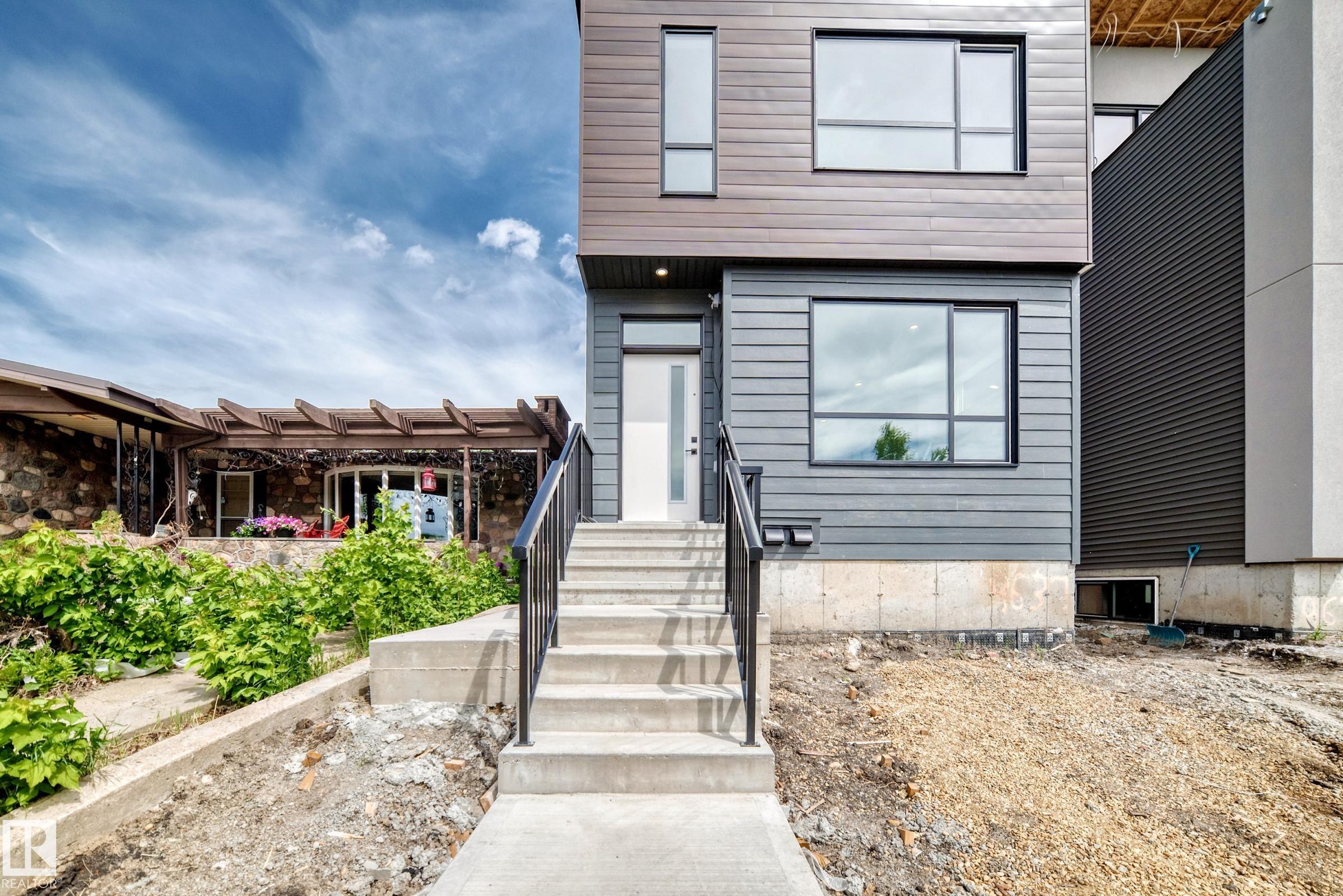 9637 85 Street NW, Holyrood, Edmonton