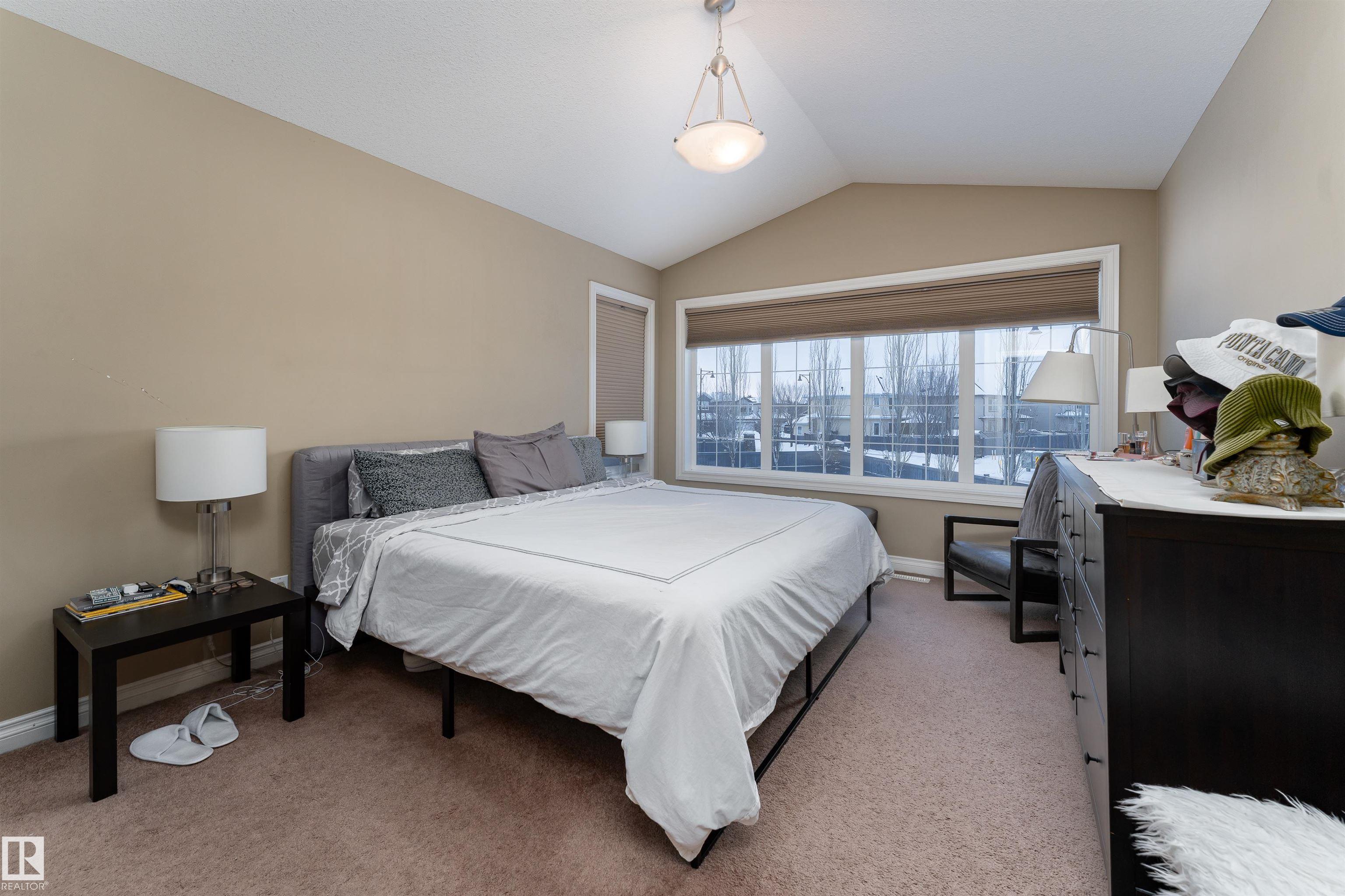 Photo 19 at 3514 Goodridge Bay NW, Granville, Edmonton