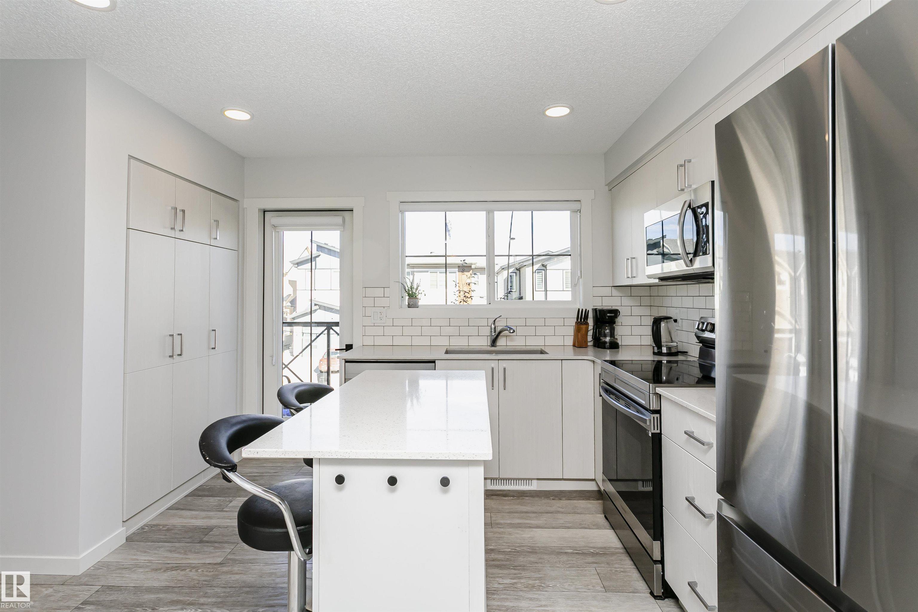 Photo 15 at 19627 28 Avenue NW, The Uplands, Edmonton