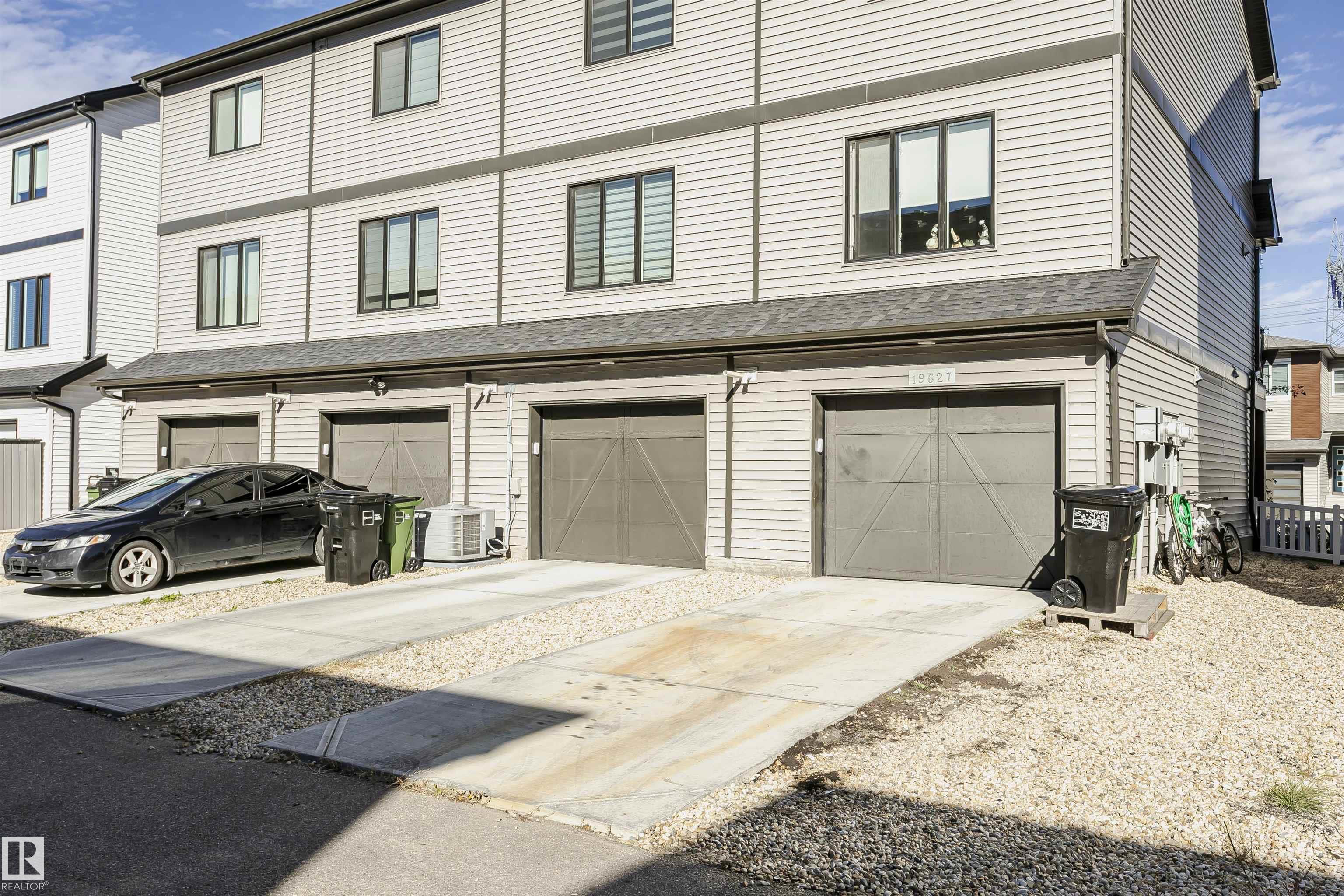 Photo 31 at 19627 28 Avenue NW, The Uplands, Edmonton
