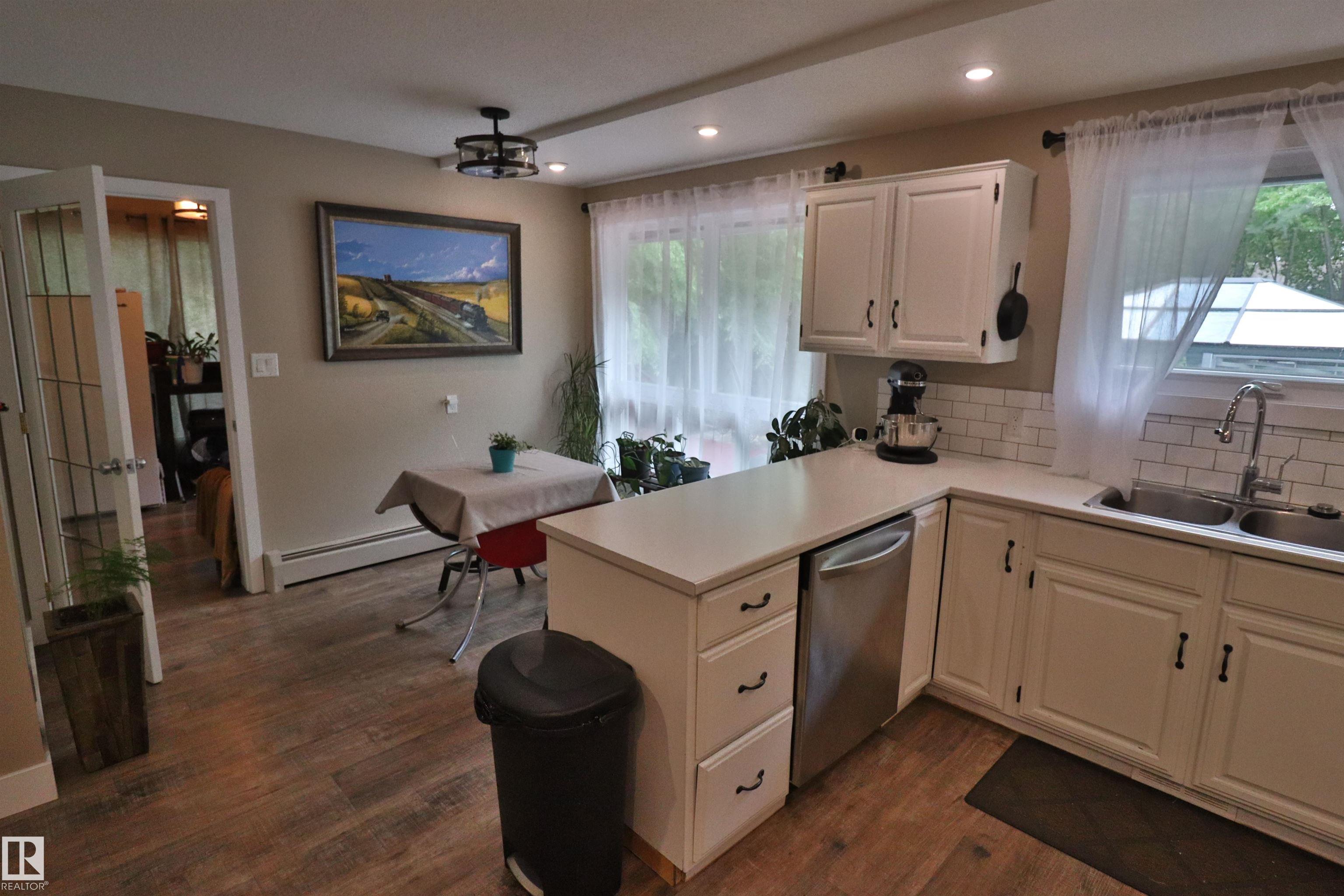Photo 23 at 42 Alpaugh Crst, Leduc Estates, Leduc