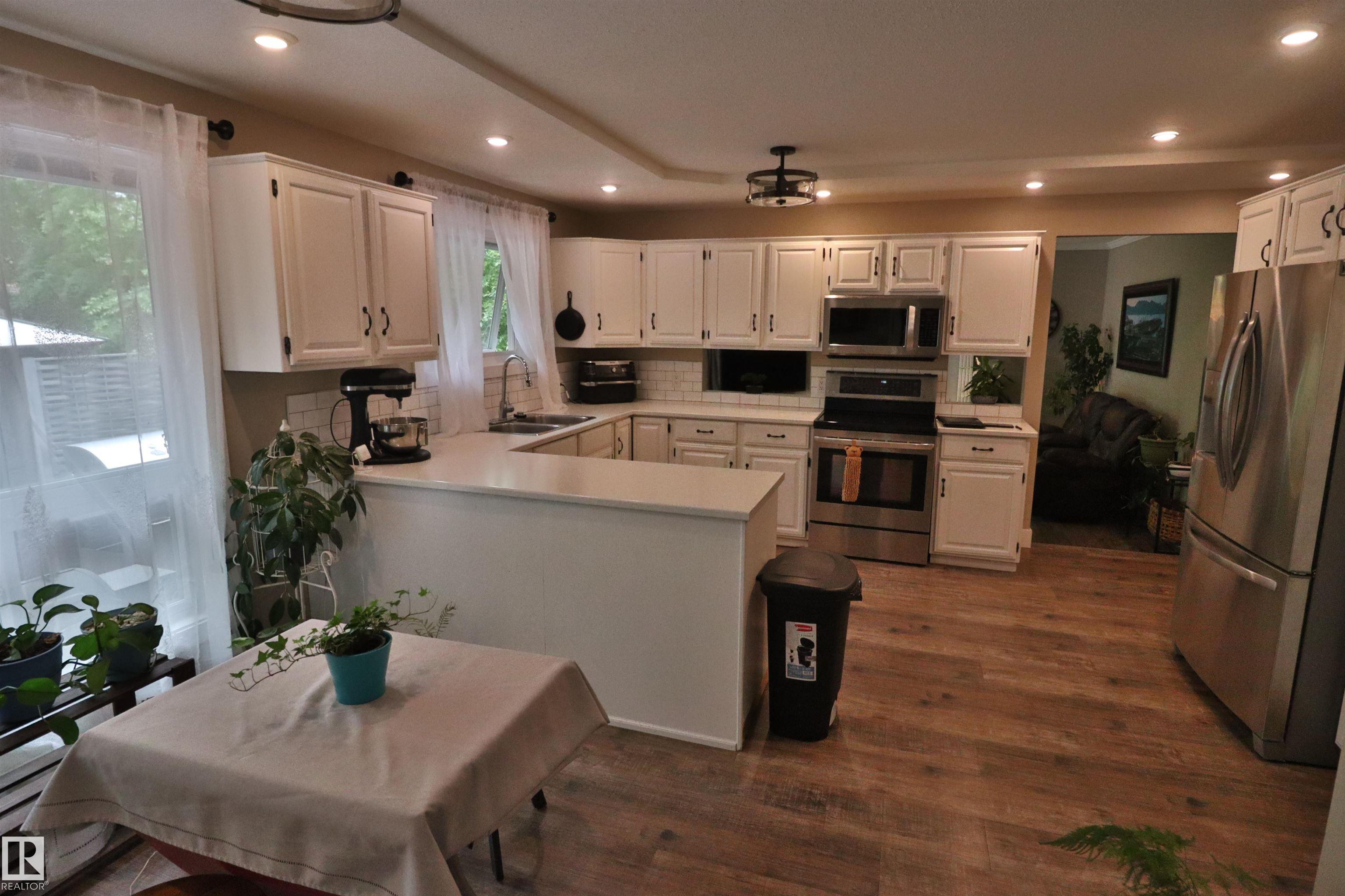 Photo 25 at 42 Alpaugh Crst, Leduc Estates, Leduc