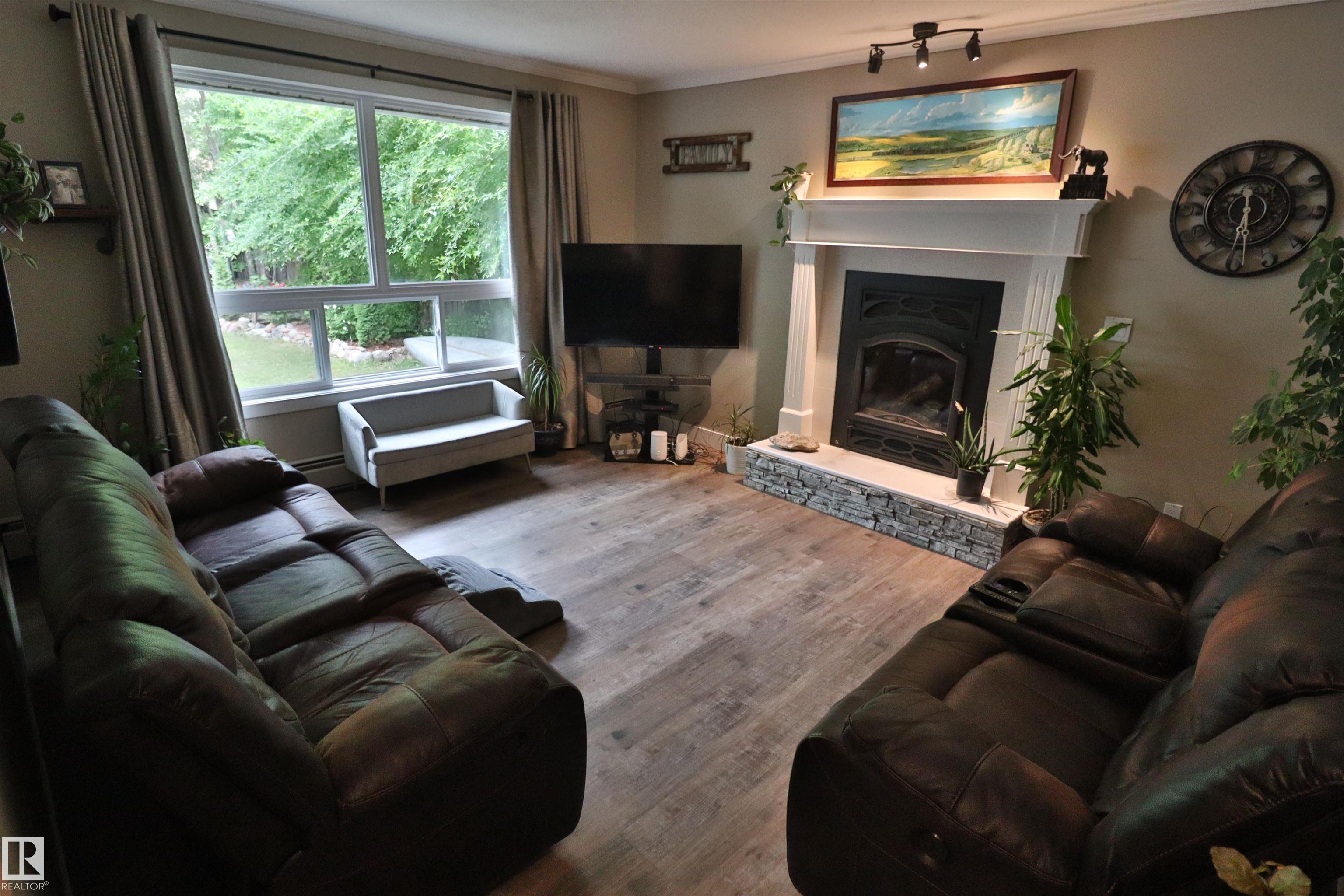 Photo 33 at 42 Alpaugh Crst, Leduc Estates, Leduc