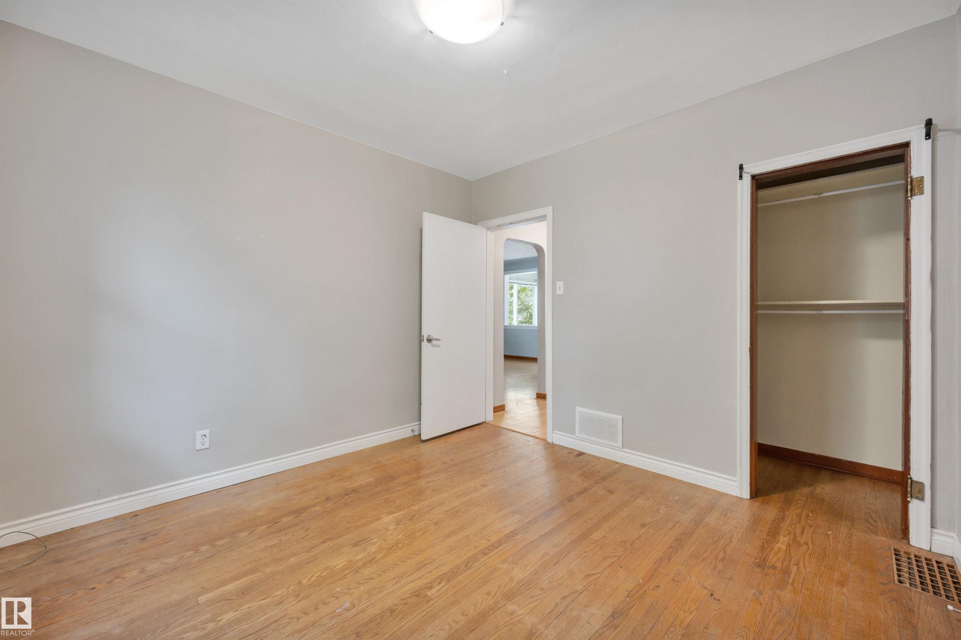 Photo 20 at 9624 77 Avenue NW, Ritchie, Edmonton