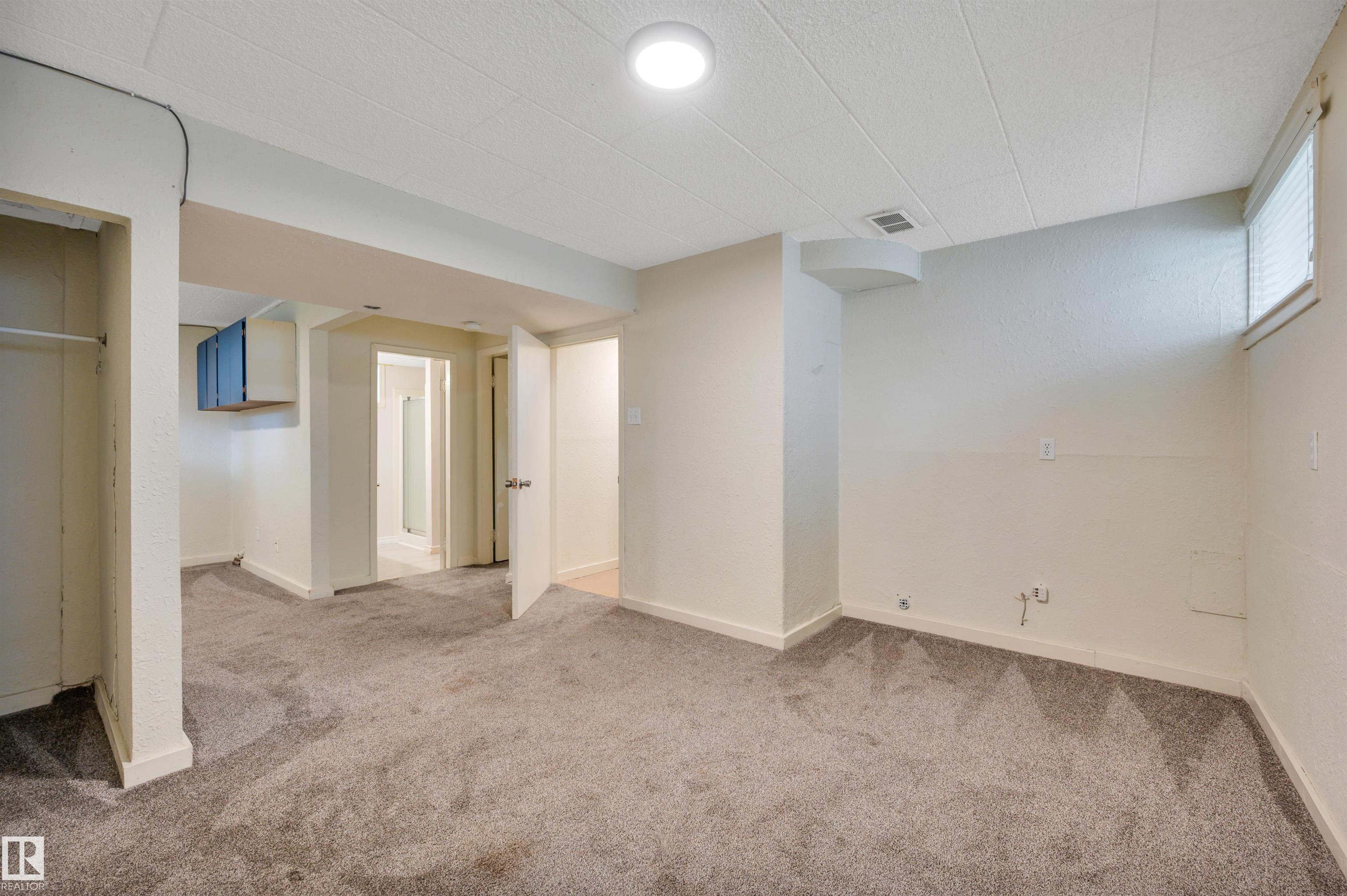 Photo 22 at 9624 77 Avenue NW, Ritchie, Edmonton