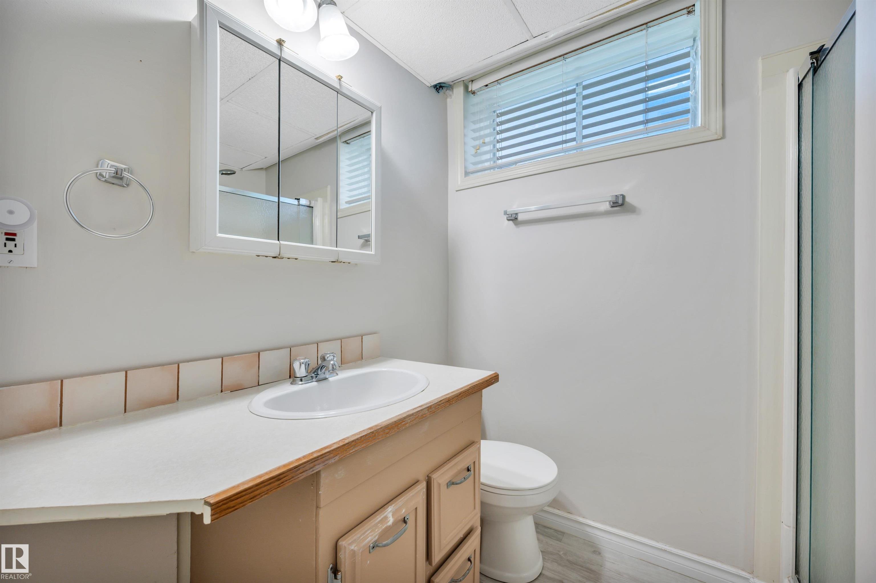 Photo 23 at 9624 77 Avenue NW, Ritchie, Edmonton