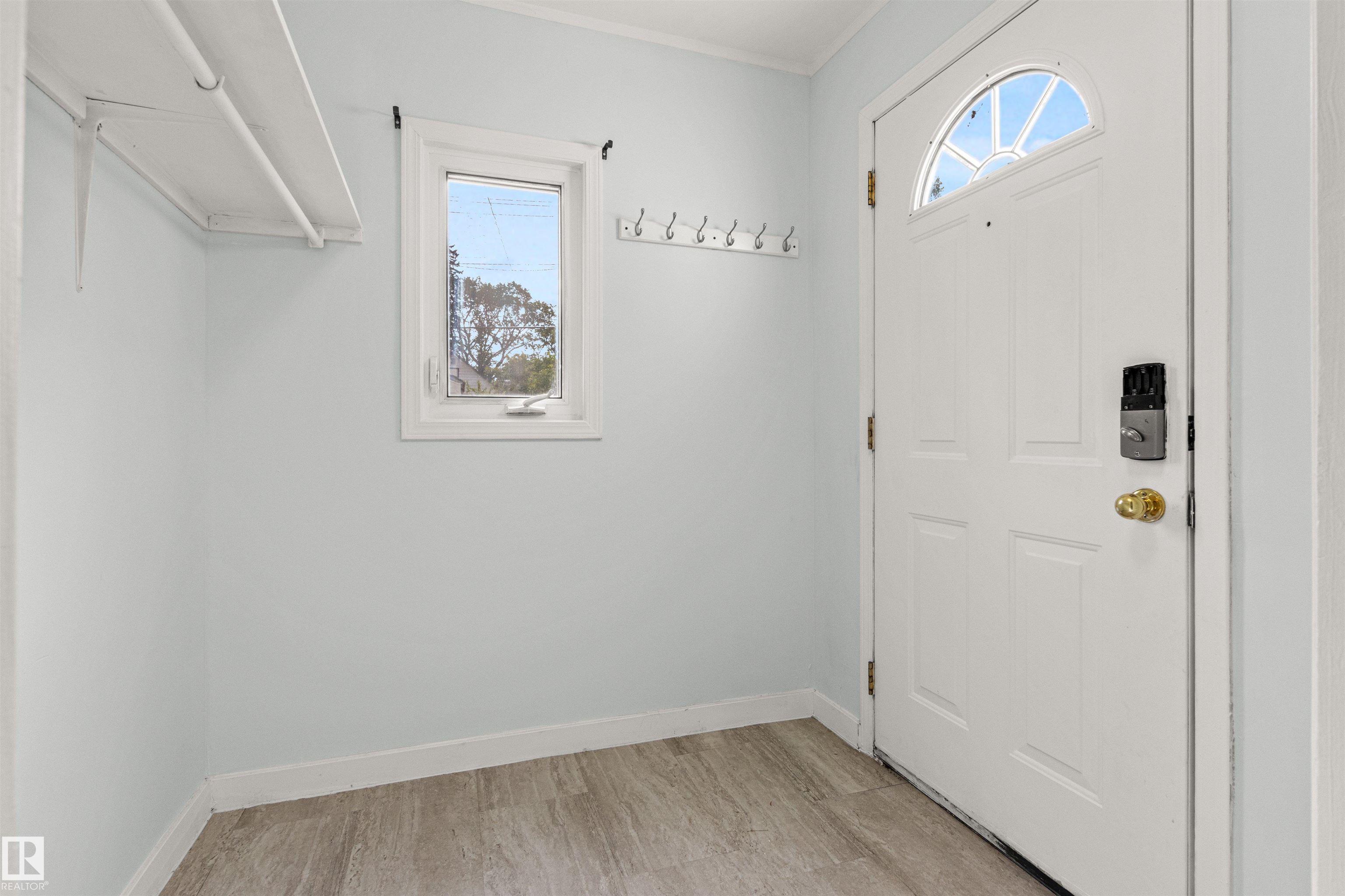 Photo 20 at 11605 91 Street NW, Alberta Avenue, Edmonton