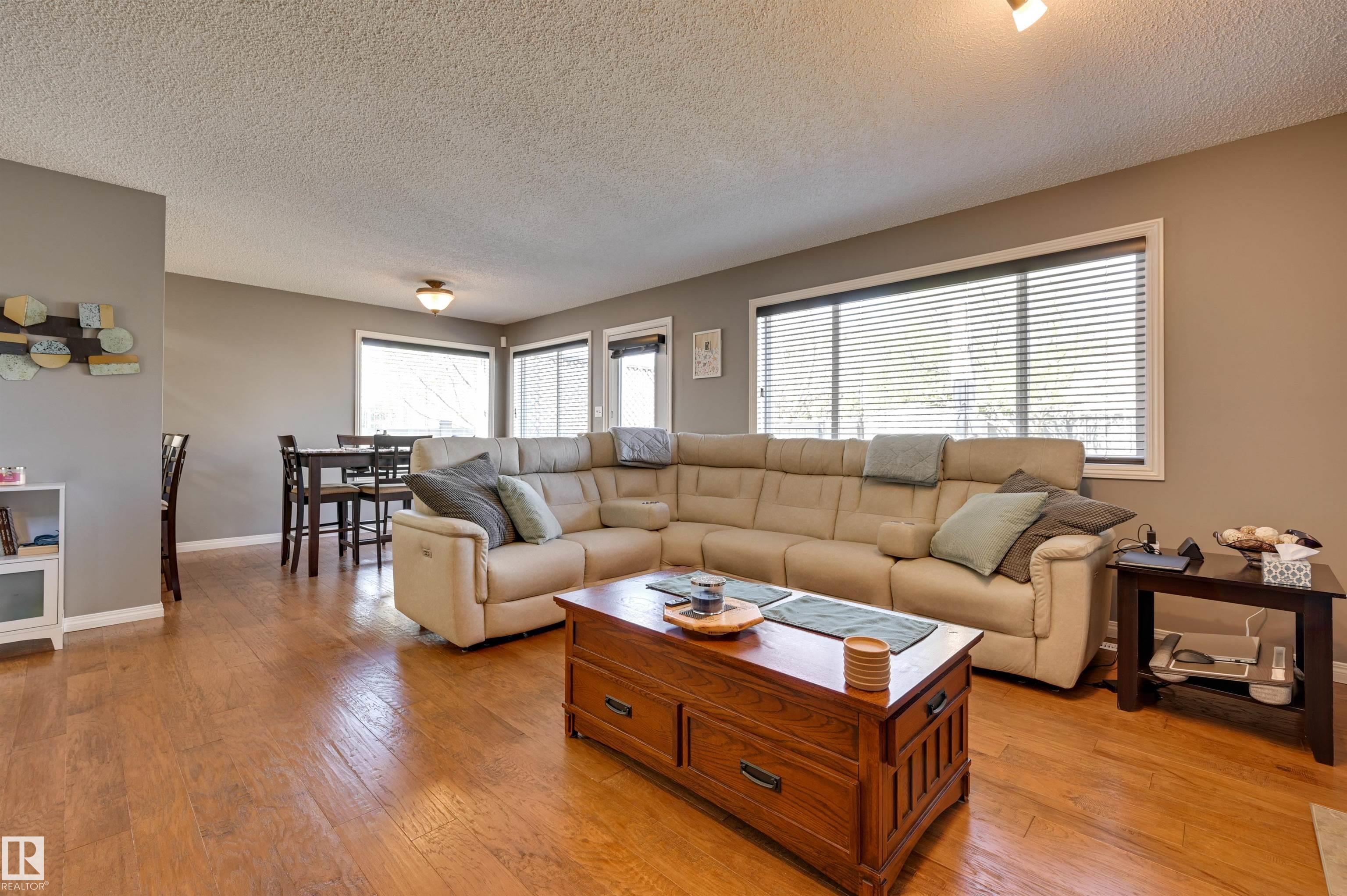 Photo 14 at 2208 Baker Close SW, Blackmud Creek, Edmonton
