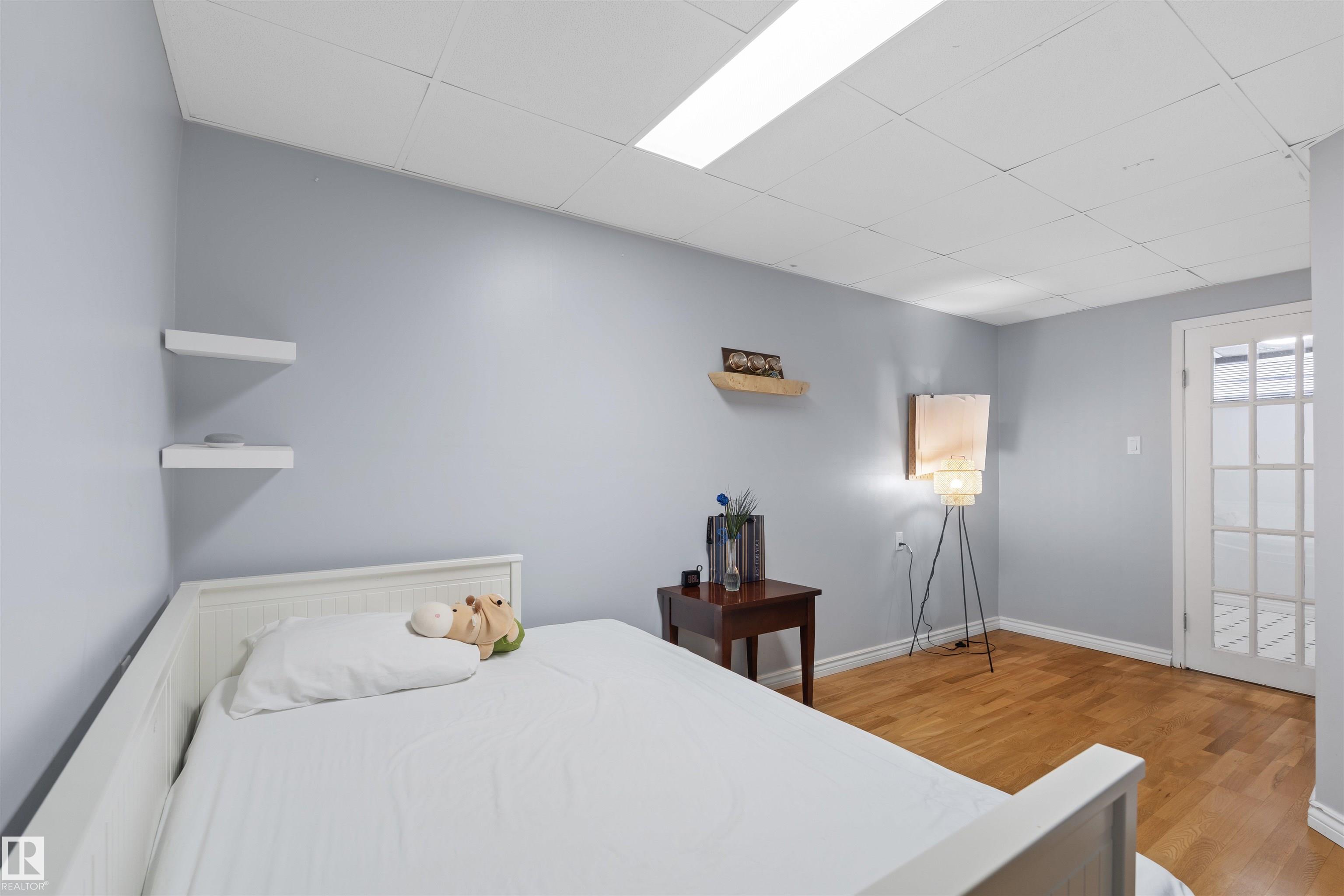 Photo 21 at 17007 95 Street NW, Lago Lindo, Edmonton