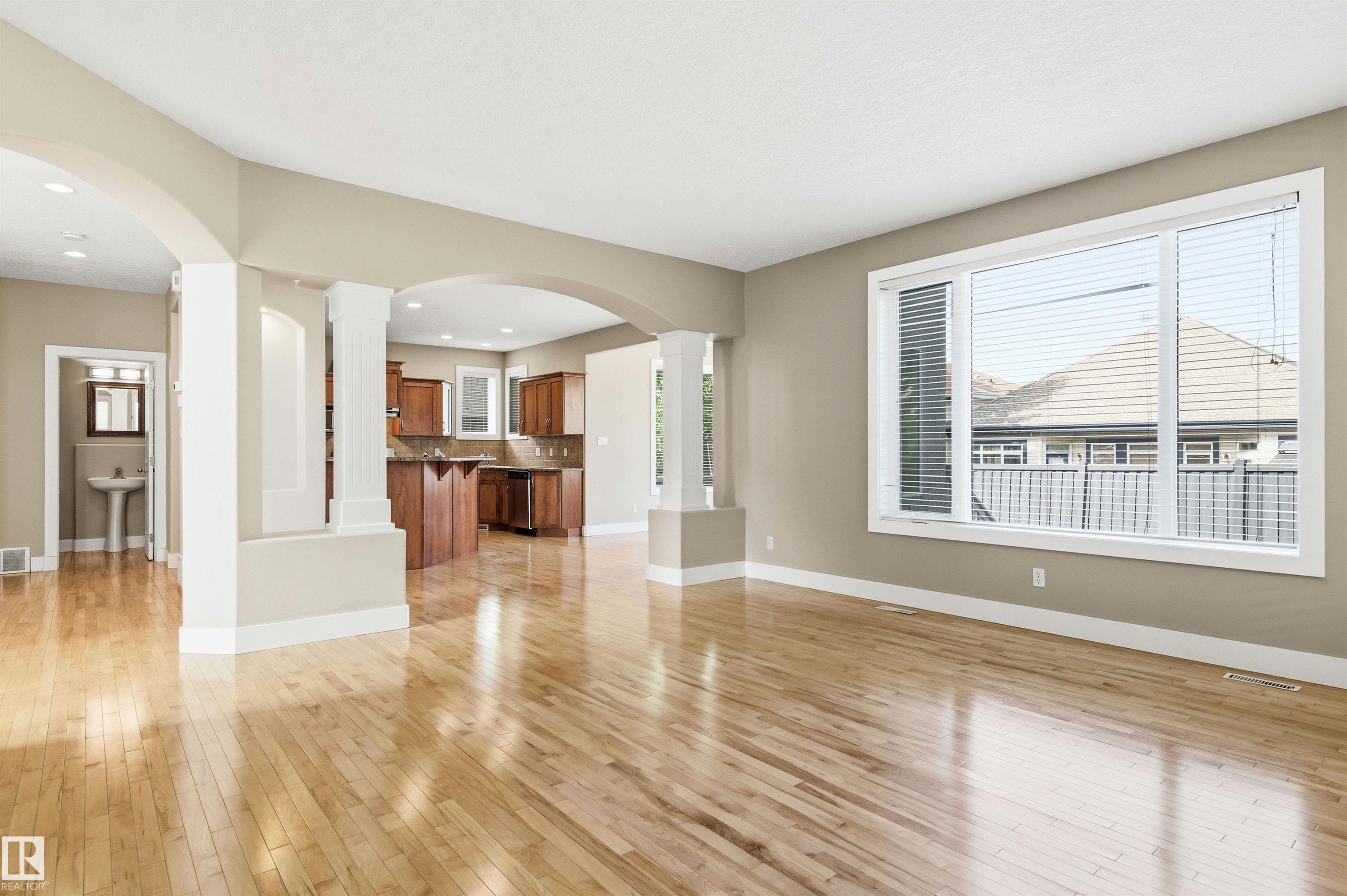 Photo 14 at 1512 Thorogood Close NW, Terwillegar Towne, Edmonton