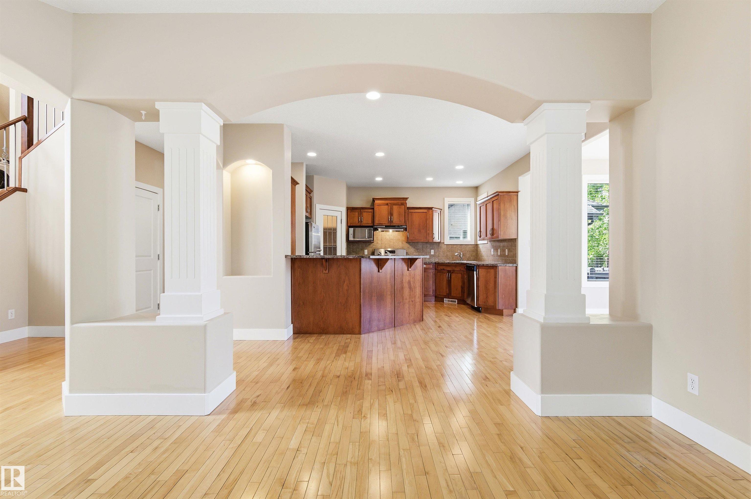 Photo 16 at 1512 Thorogood Close NW, Terwillegar Towne, Edmonton