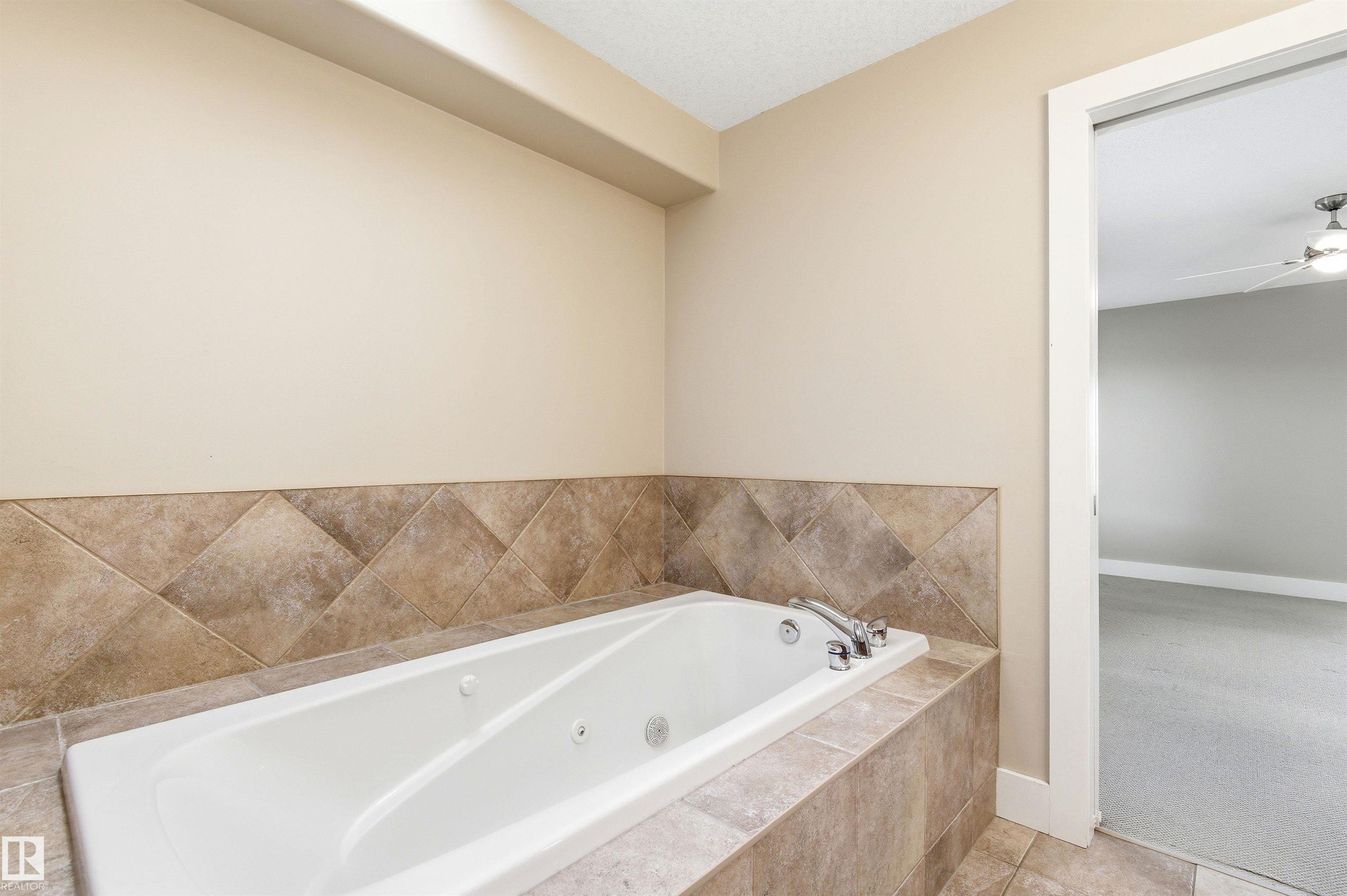 Photo 47 at 1512 Thorogood Close NW, Terwillegar Towne, Edmonton