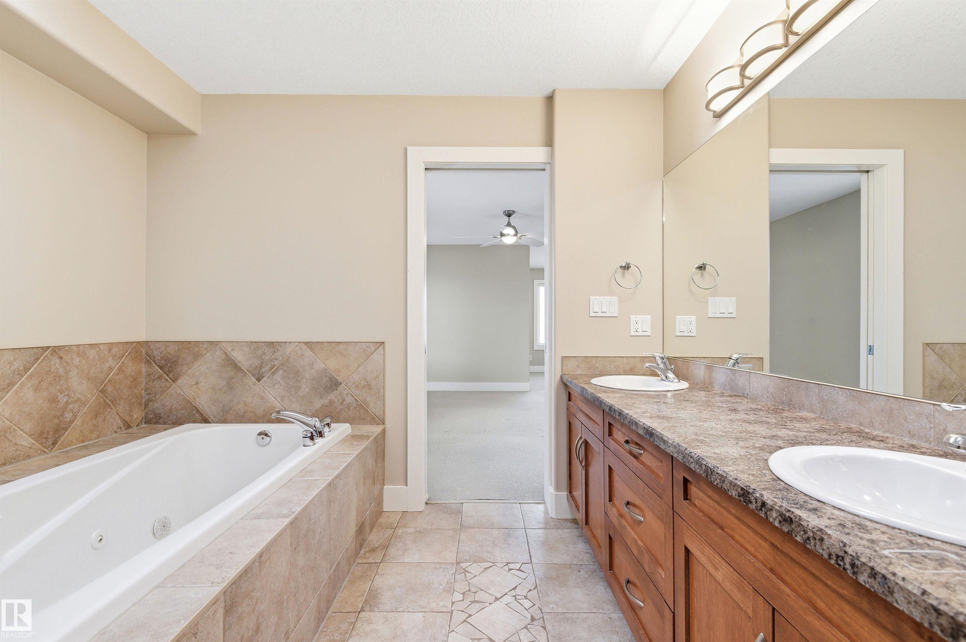 Photo 49 at 1512 Thorogood Close NW, Terwillegar Towne, Edmonton