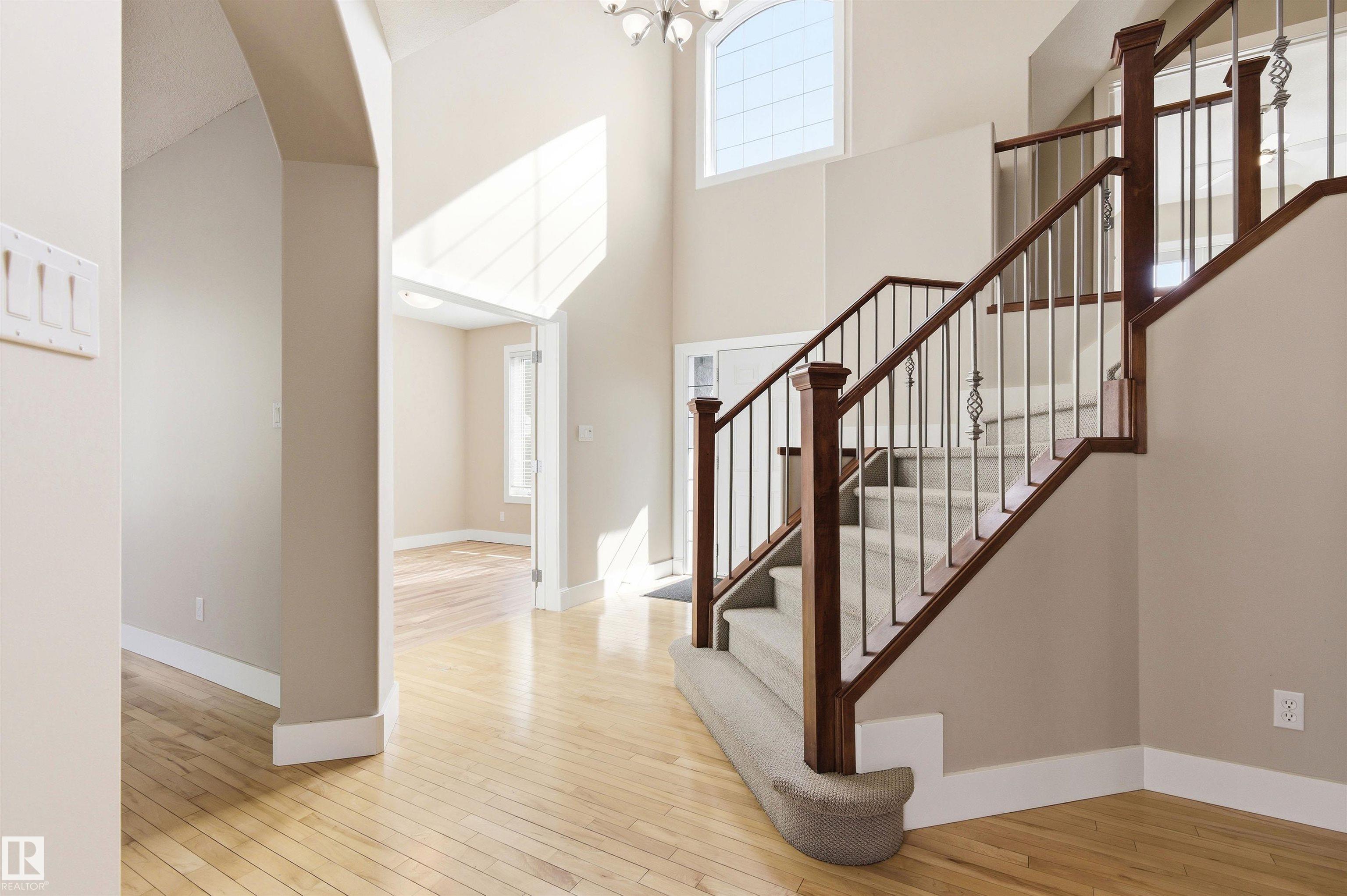Photo 8 at 1512 Thorogood Close NW, Terwillegar Towne, Edmonton