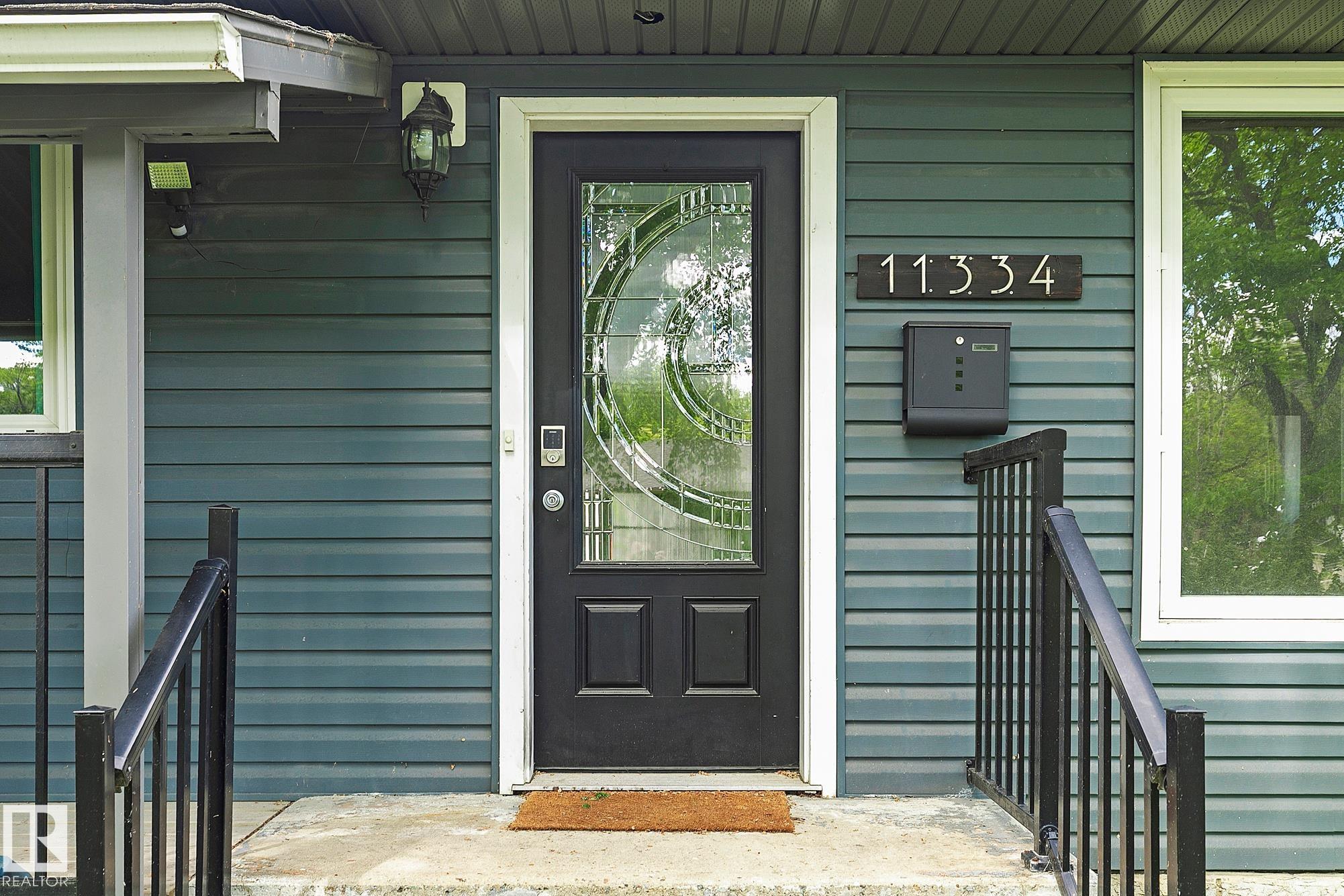 11334 52 Street NW, Highlands, Edmonton