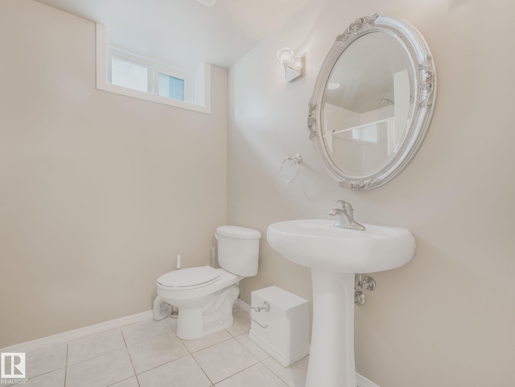 Photo 38 at 15916 88b Avenue NW, Meadowlark Park, Edmonton