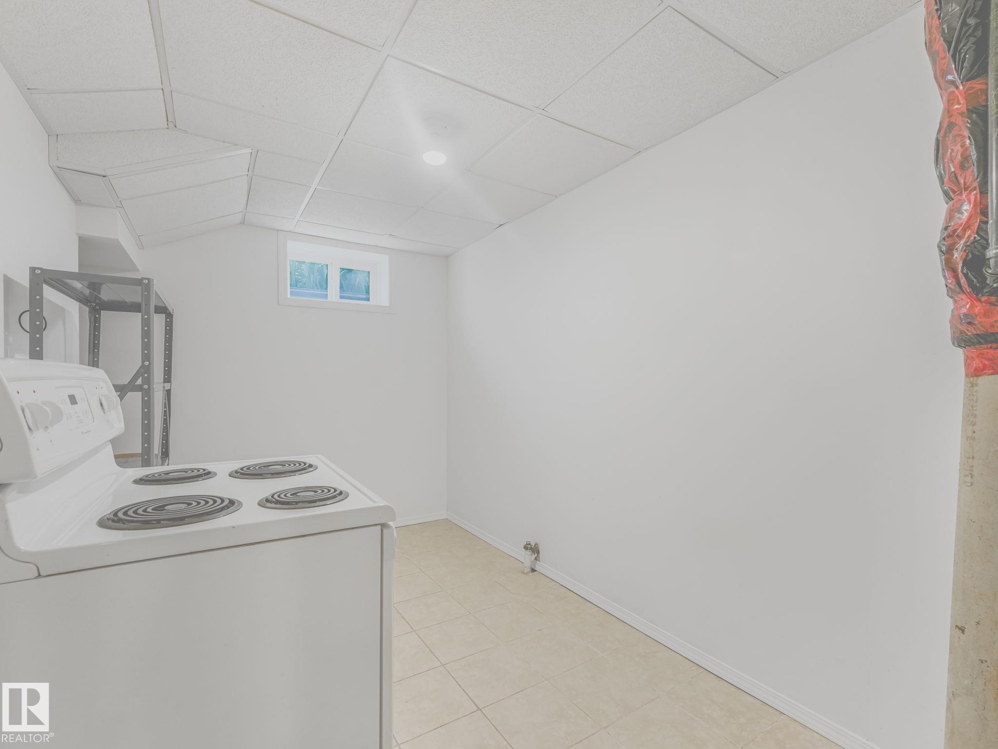 Photo 42 at 15916 88b Avenue NW, Meadowlark Park, Edmonton