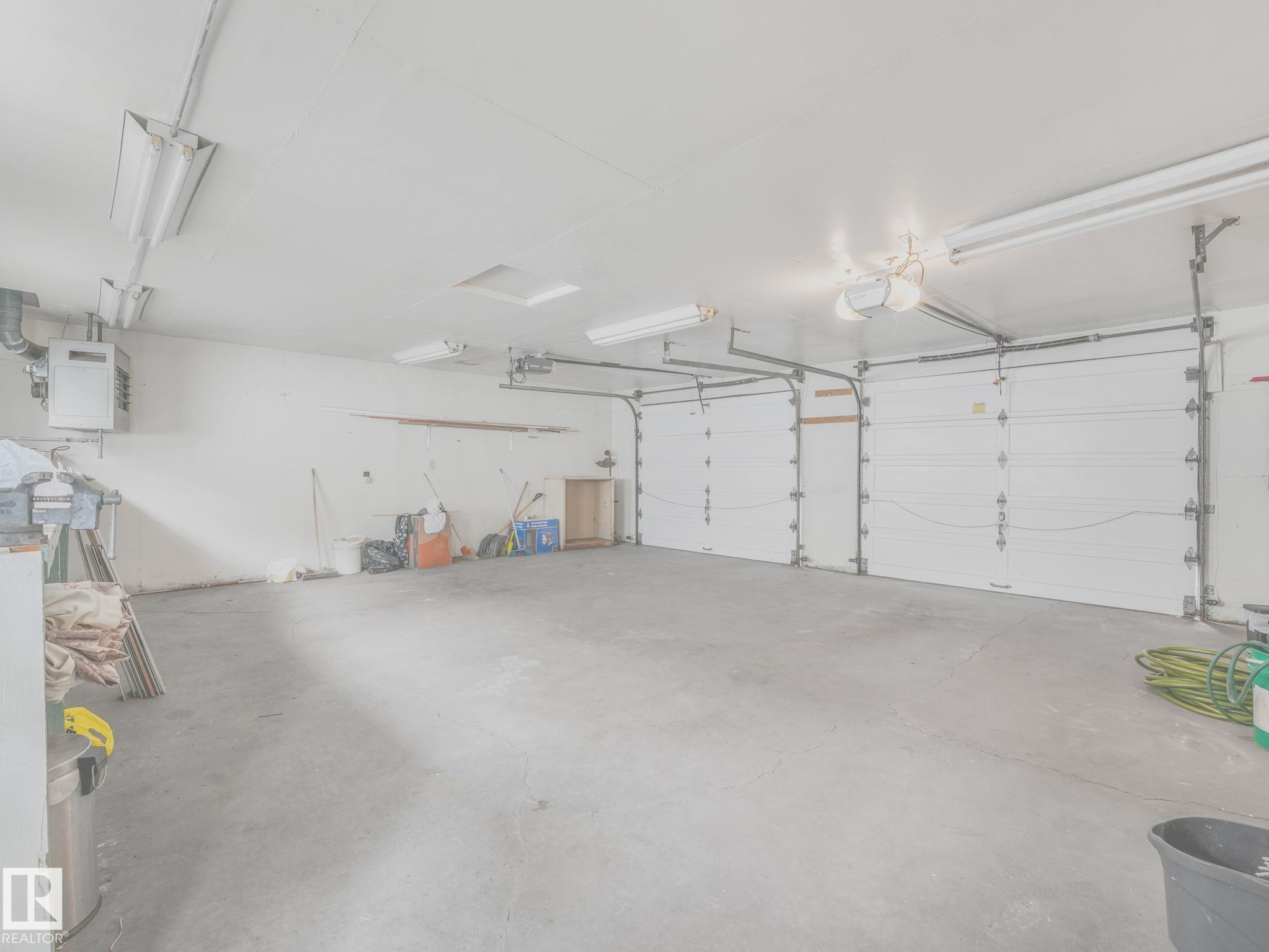 Photo 44 at 15916 88b Avenue NW, Meadowlark Park, Edmonton
