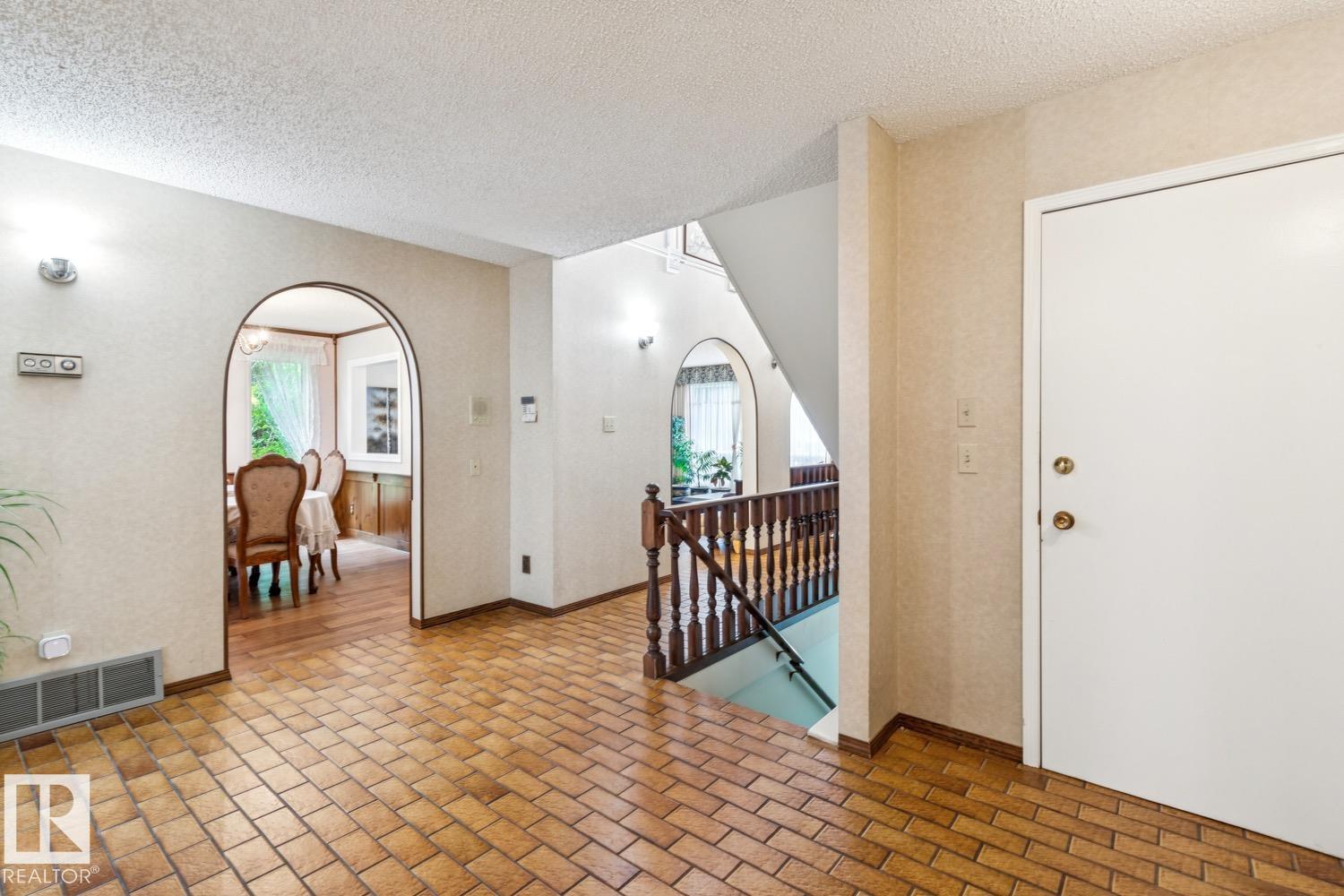 Photo 16 at 11216 21 Avenue NW, Skyrattler, Edmonton