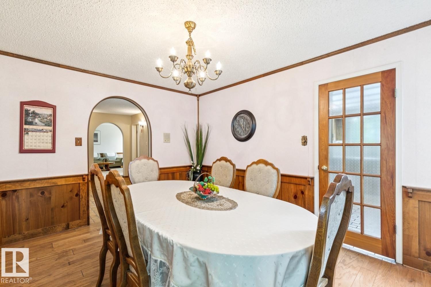 Photo 9 at 11216 21 Avenue NW, Skyrattler, Edmonton