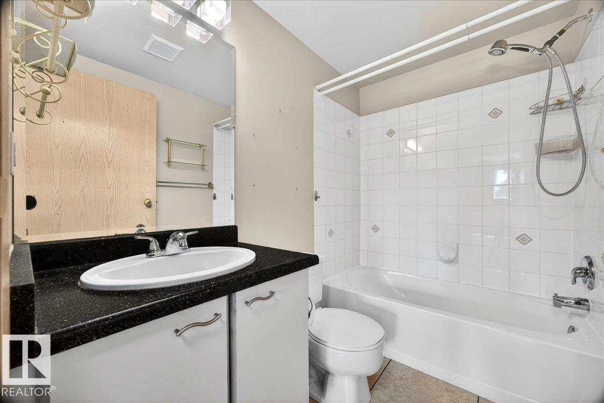 Photo 13 at 112 - 6710 158 Avenue NW, Ozerna, Edmonton