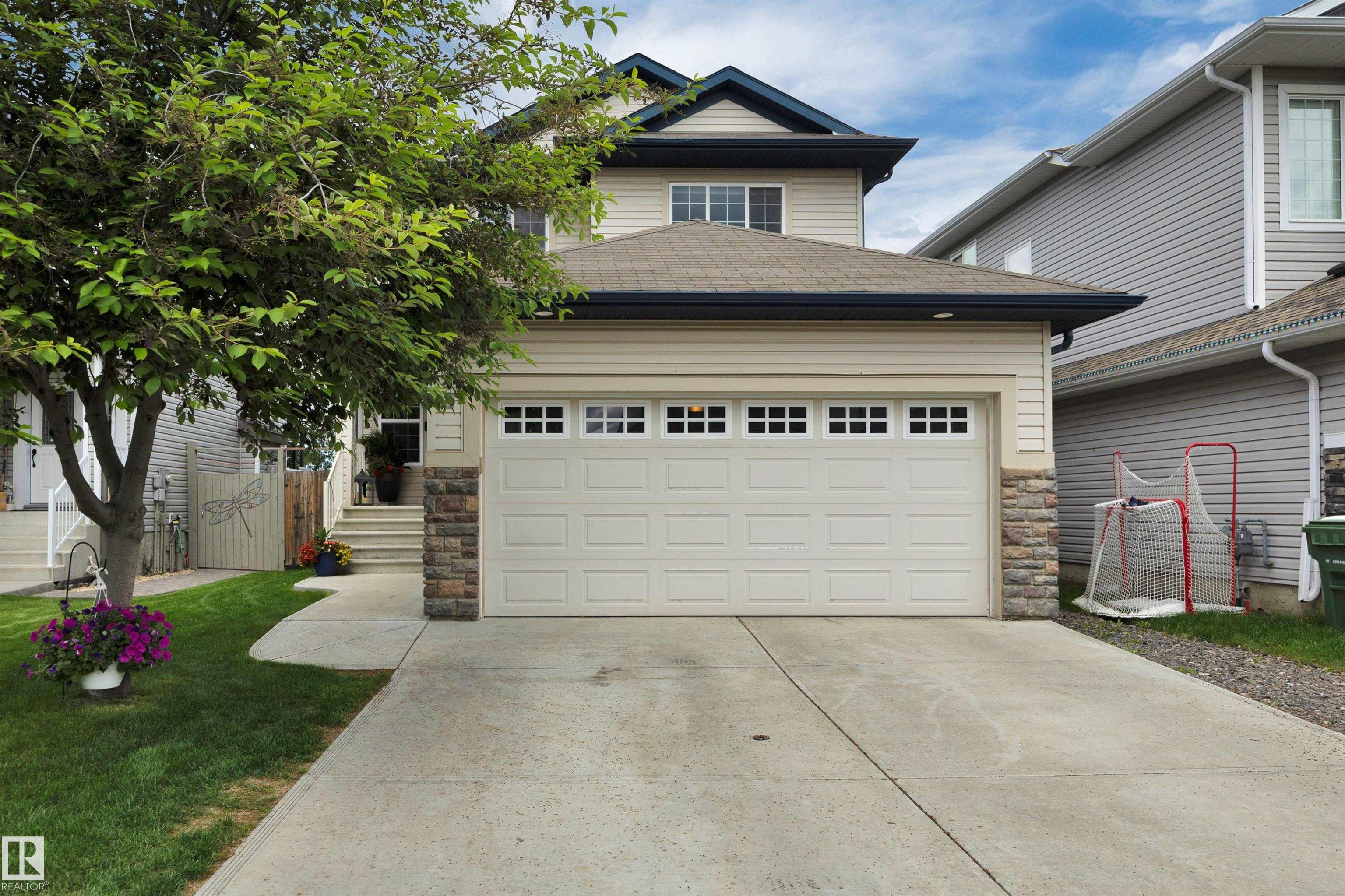 52 Selkirk Place, Suntree, Leduc