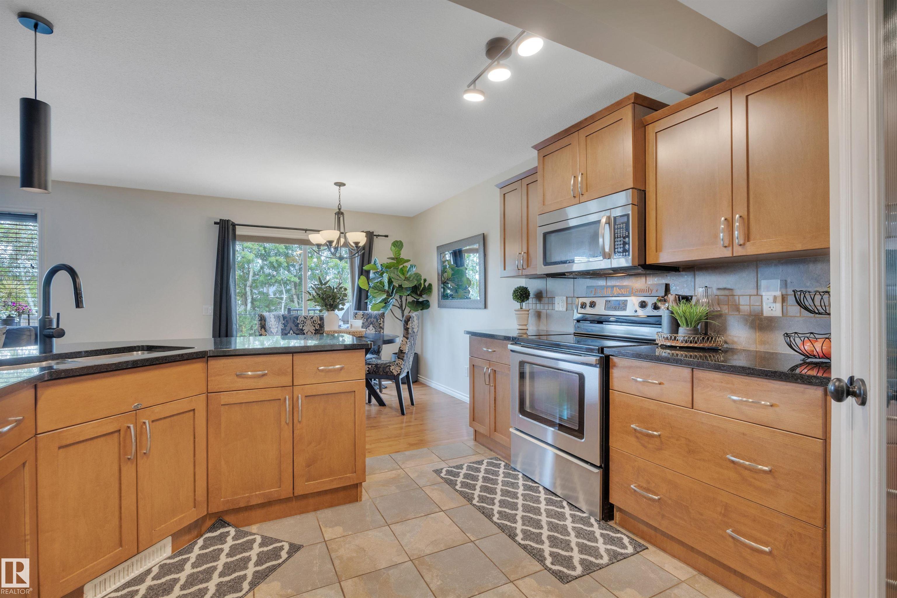Photo 18 at 52 Selkirk Place, Suntree, Leduc