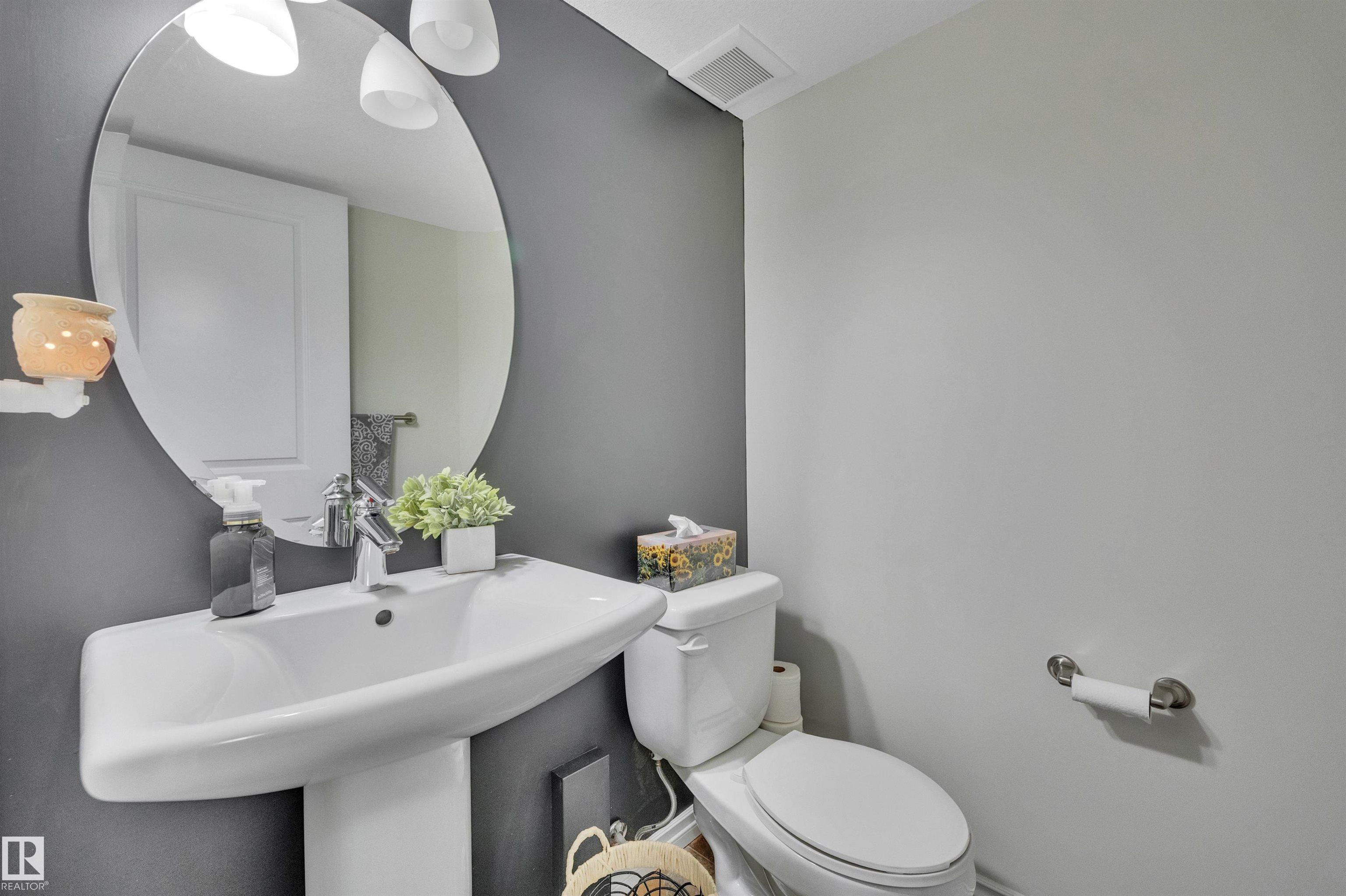 Photo 42 at 52 Selkirk Place, Suntree, Leduc