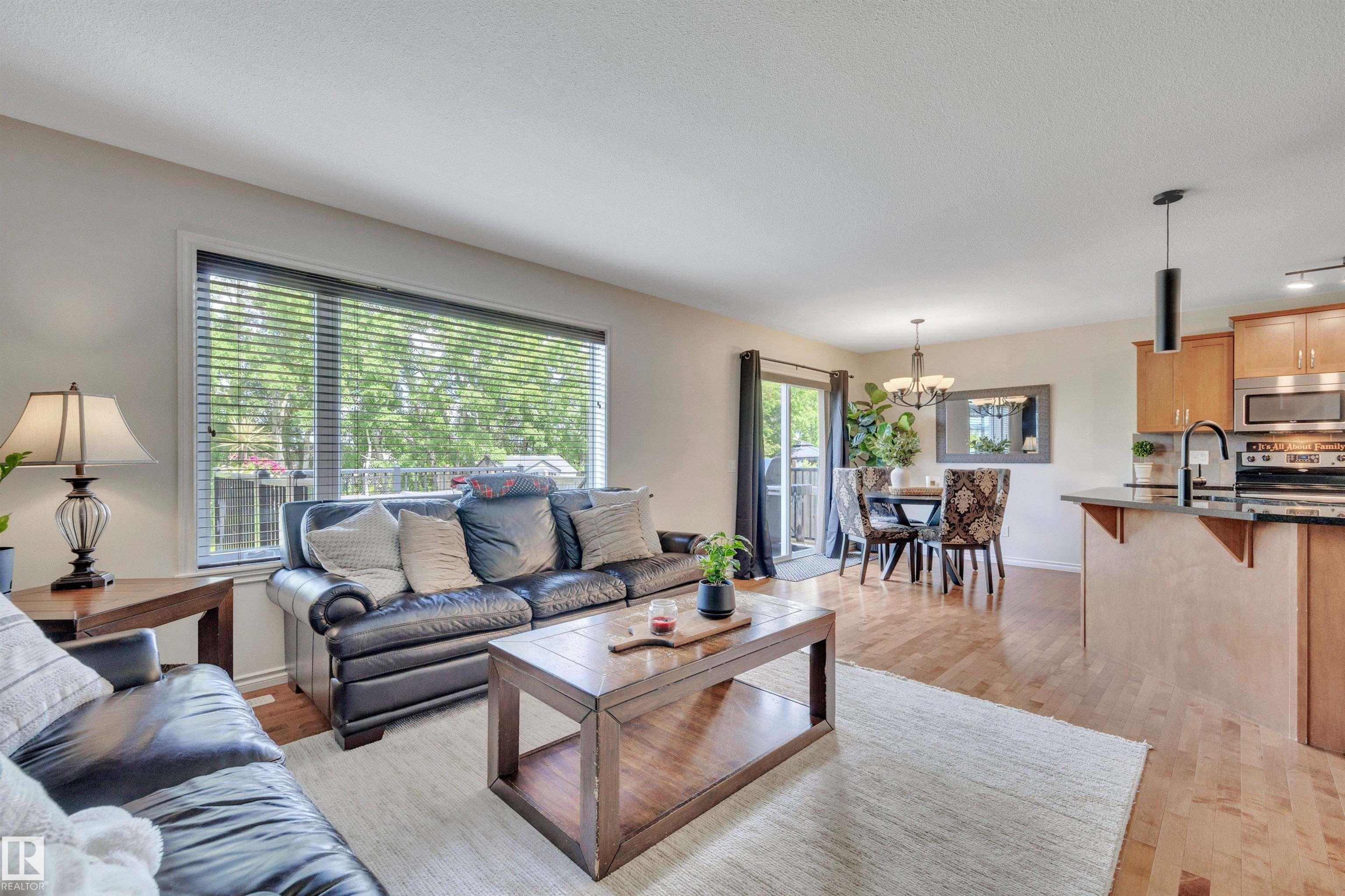 Photo 9 at 52 Selkirk Place, Suntree, Leduc