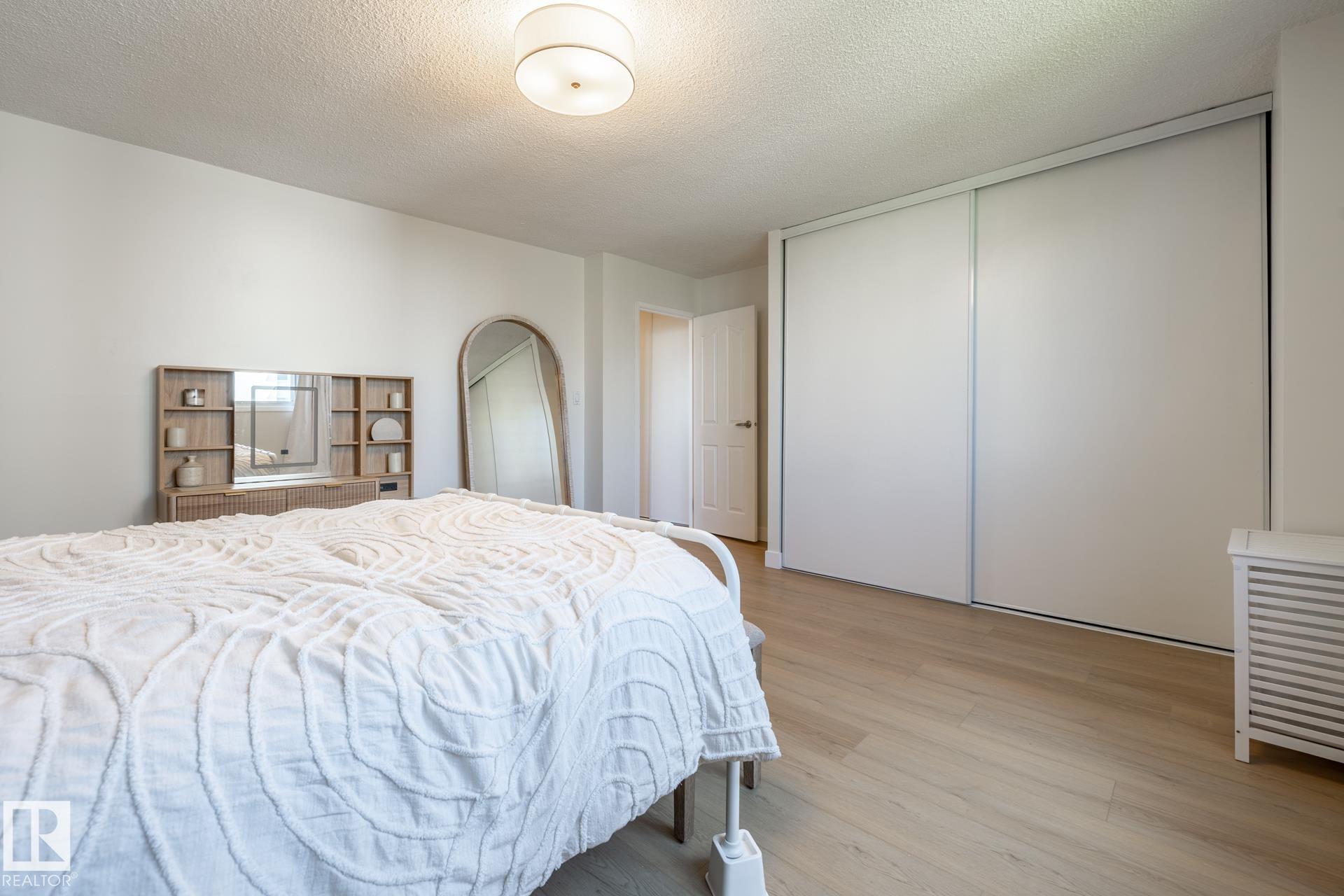 Photo 24 at 807 - 10011 116 Street NW, Wîhkwêntôwin, Edmonton