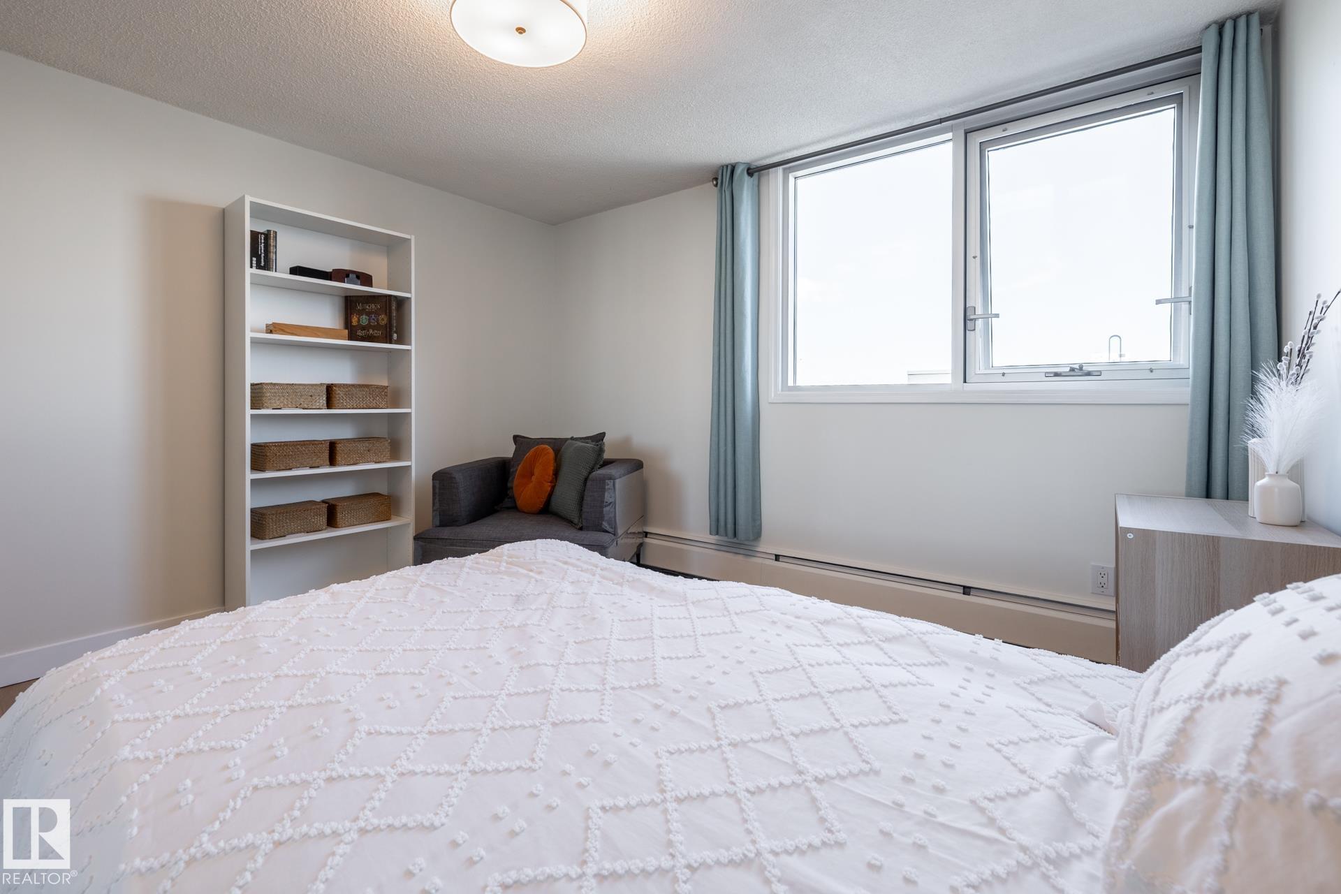 Photo 32 at 807 - 10011 116 Street NW, Wîhkwêntôwin, Edmonton
