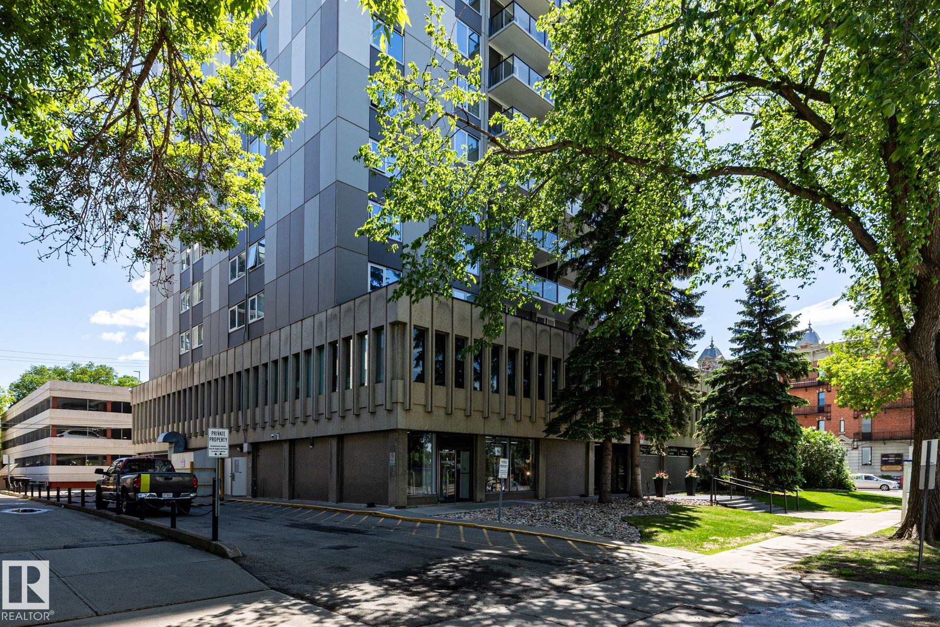 Photo 42 at 807 - 10011 116 Street NW, Wîhkwêntôwin, Edmonton