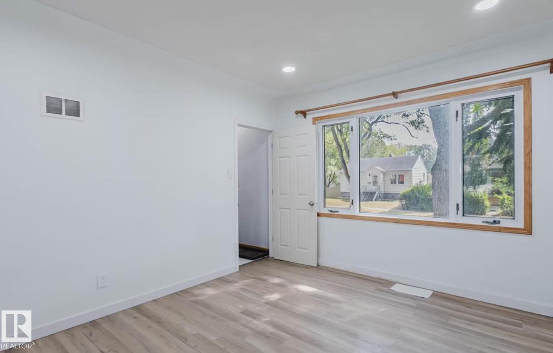 10948 75 Avenue NW, McKernan, Edmonton