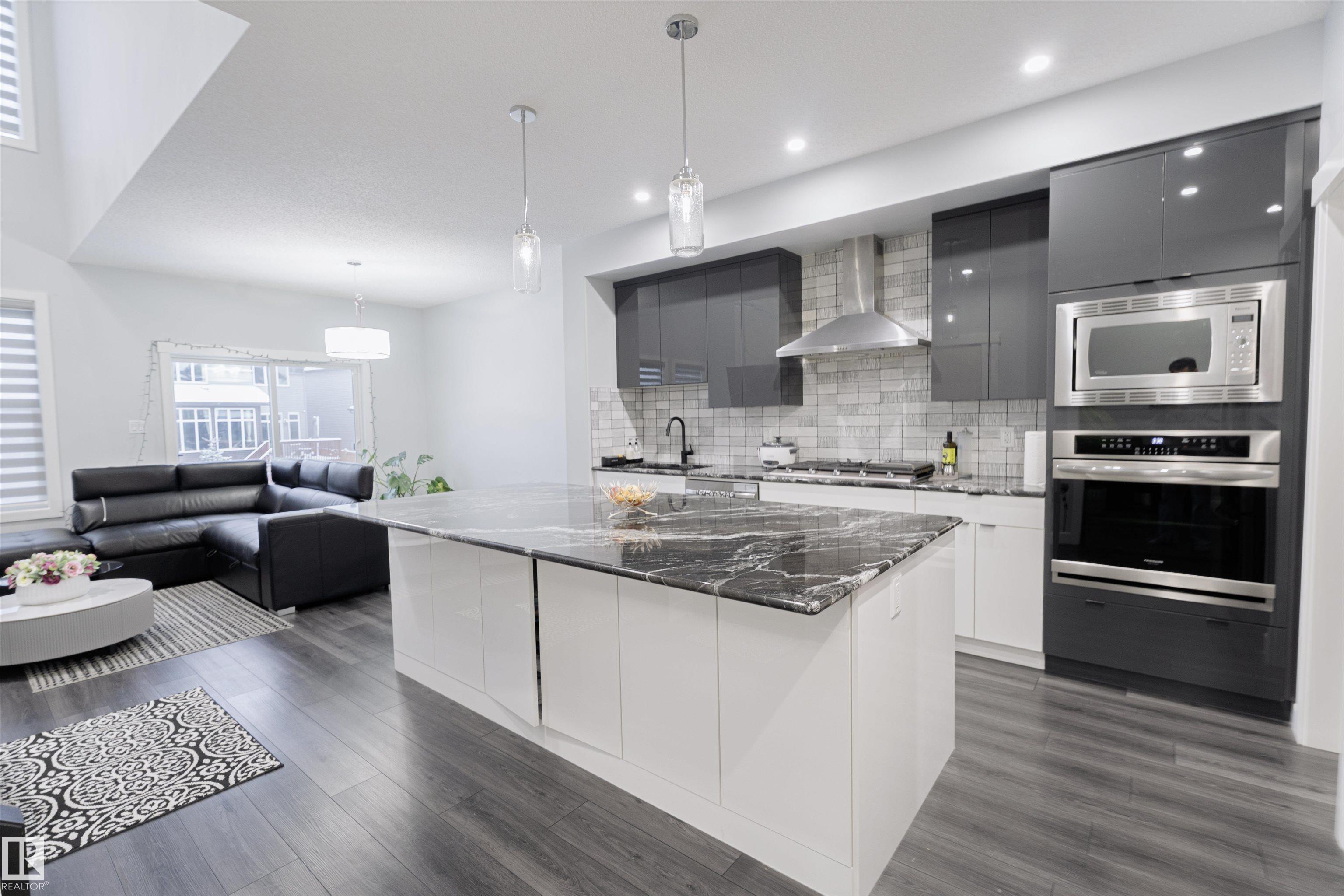 Photo 15 at 1033 Christie Vista SW, Cavanagh, Edmonton