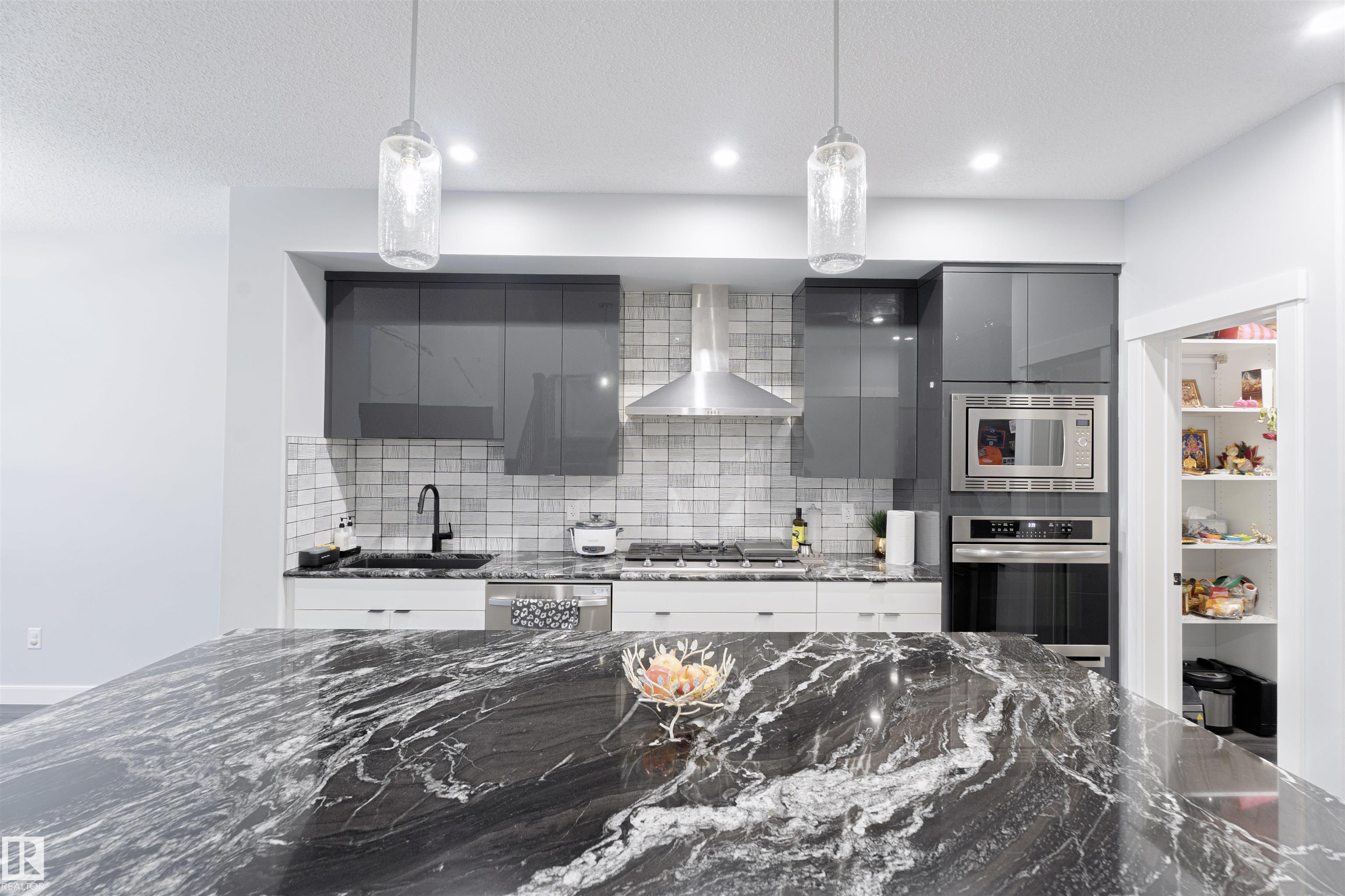 Photo 16 at 1033 Christie Vista SW, Cavanagh, Edmonton