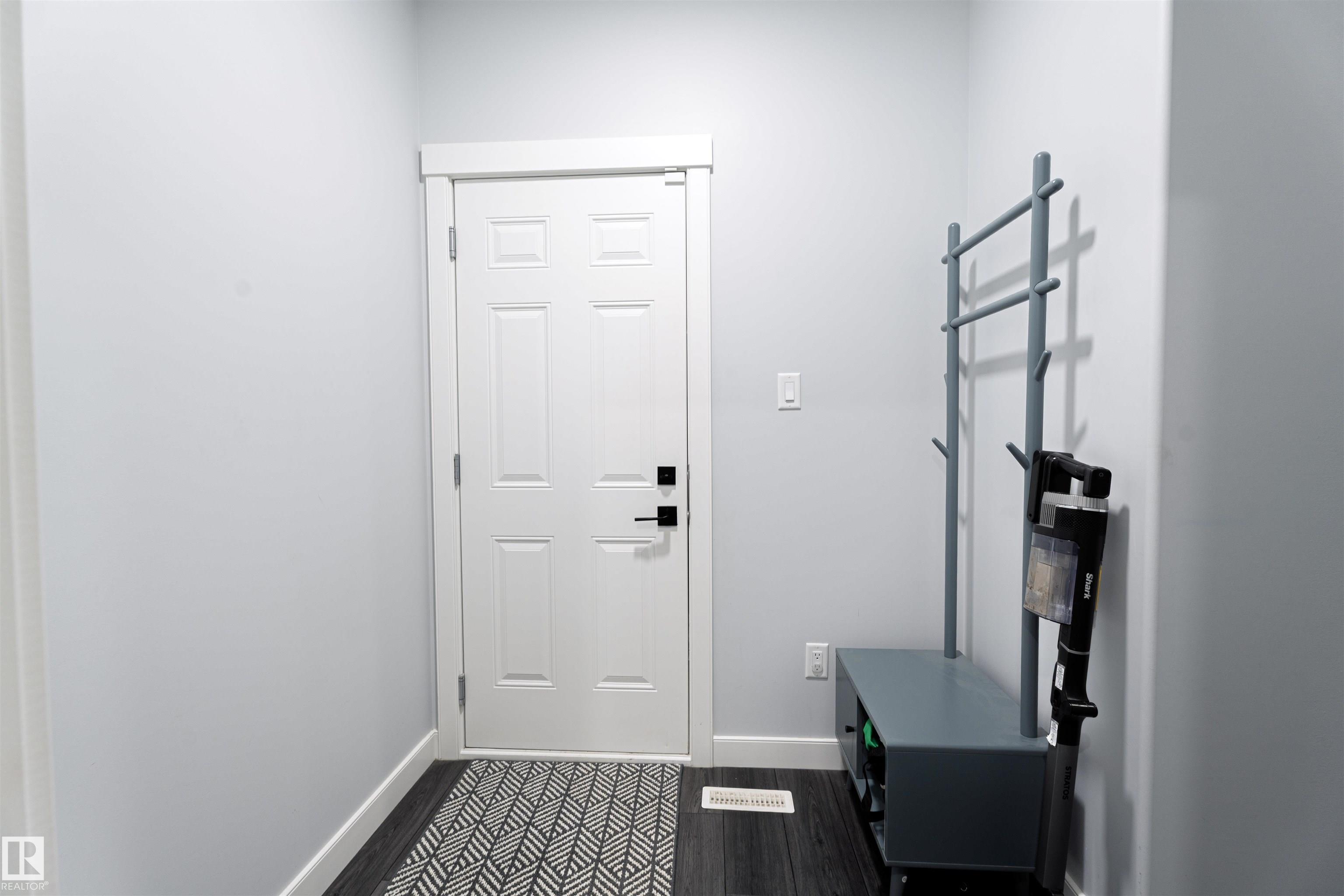 Photo 6 at 1033 Christie Vista SW, Cavanagh, Edmonton