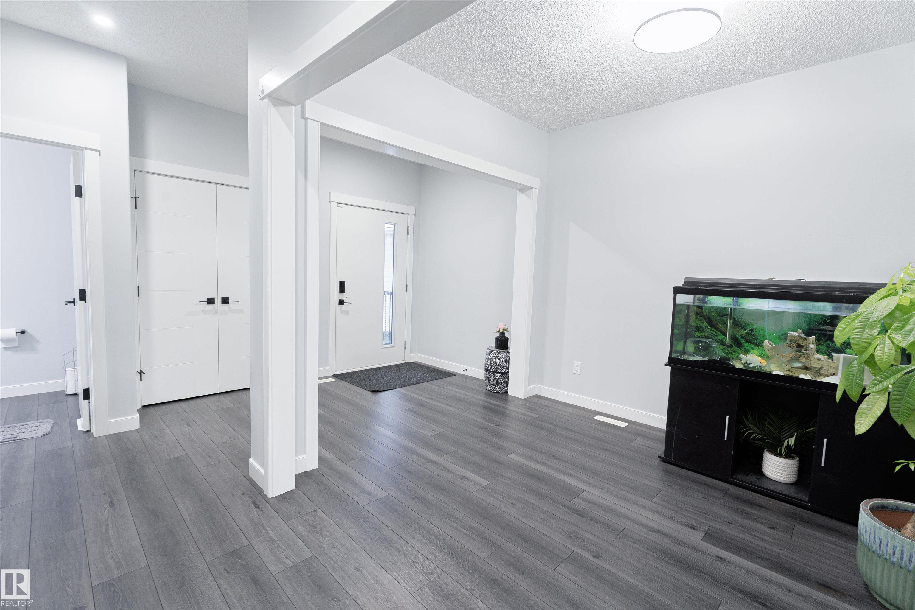 Photo 7 at 1033 Christie Vista SW, Cavanagh, Edmonton