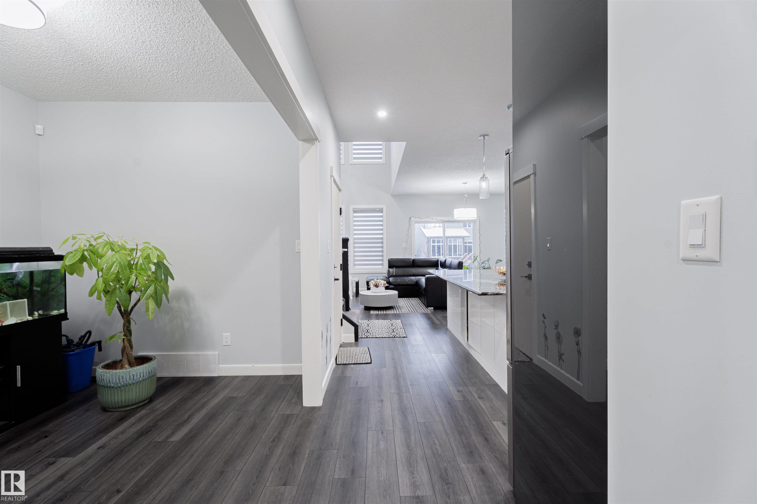 Photo 9 at 1033 Christie Vista SW, Cavanagh, Edmonton