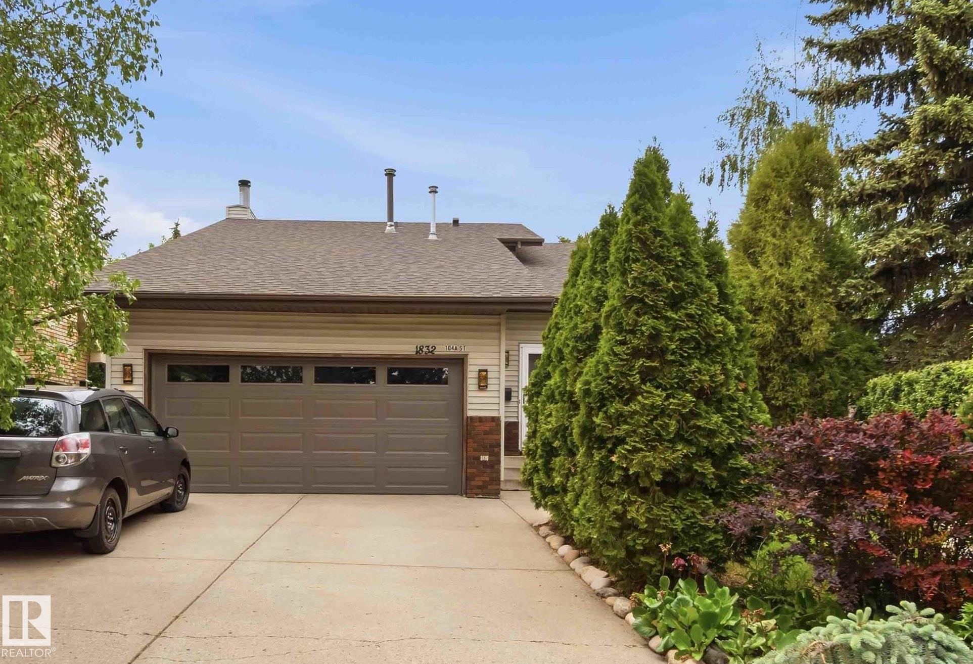 1832 104a Street NW, Keheewin, Edmonton