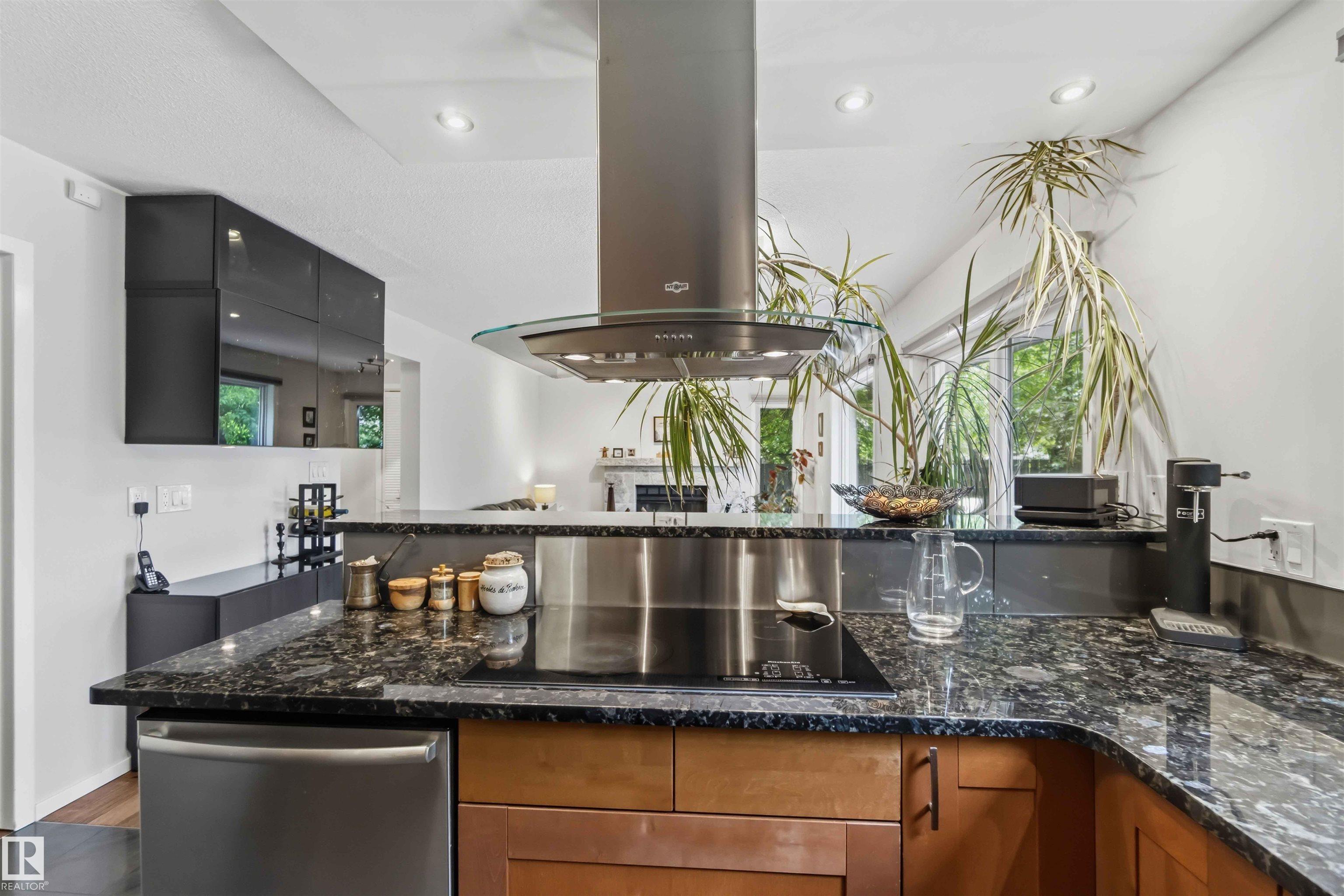 Photo 17 at 1832 104a Street NW, Keheewin, Edmonton