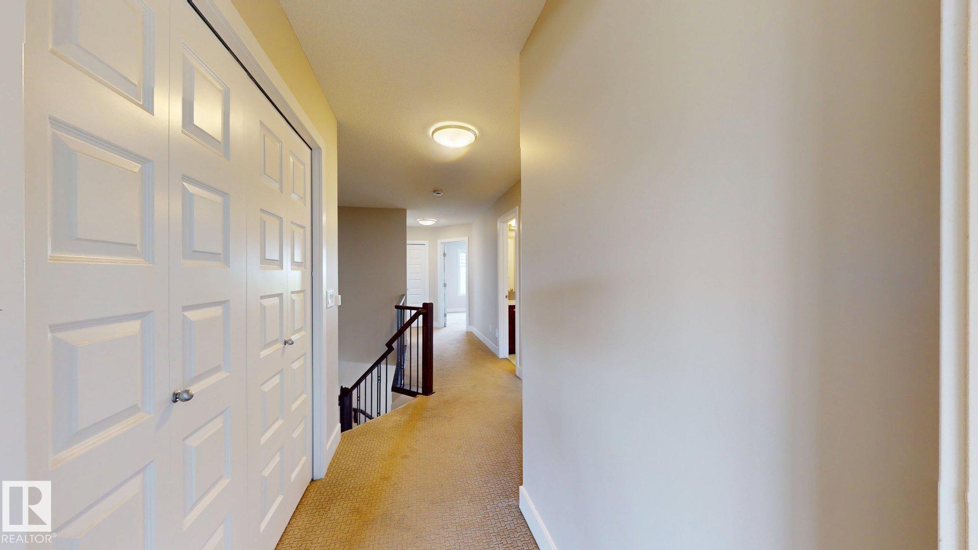 Photo 23 at 4016 8 Street NW, Maple Crest, Edmonton