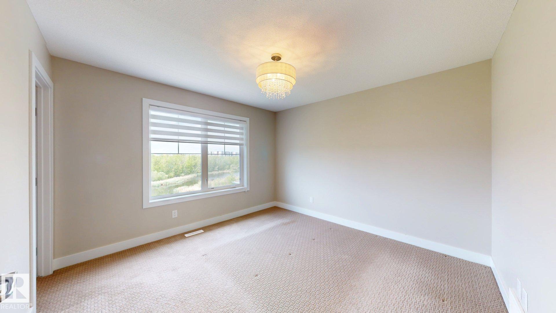 Photo 25 at 4016 8 Street NW, Maple Crest, Edmonton