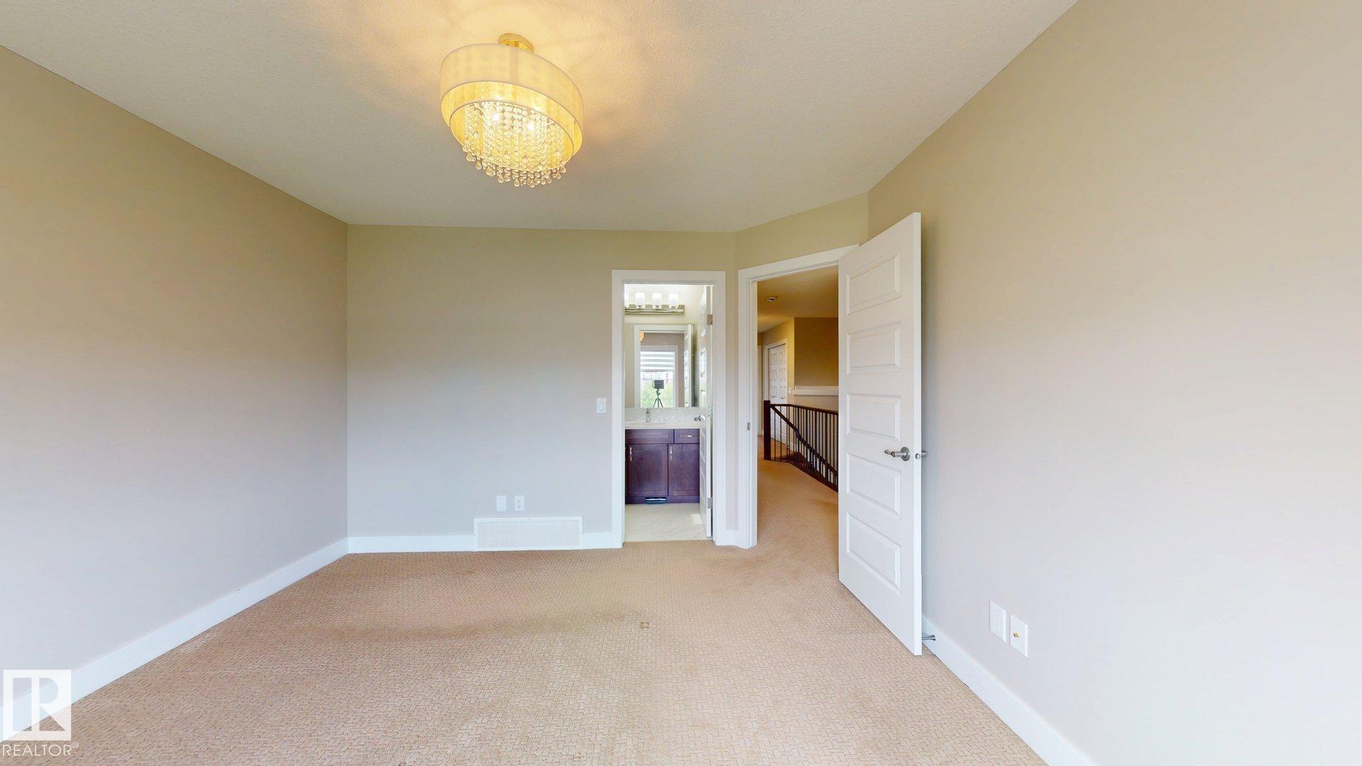 Photo 28 at 4016 8 Street NW, Maple Crest, Edmonton