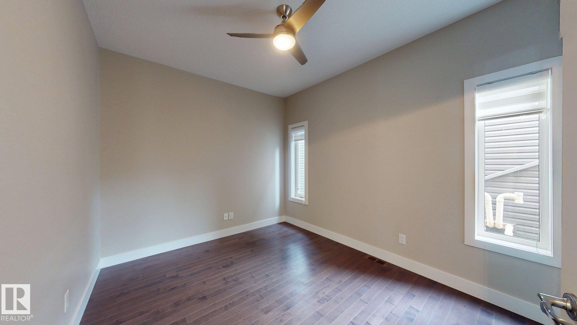 4016 8 Street NW, Maple Crest, Edmonton