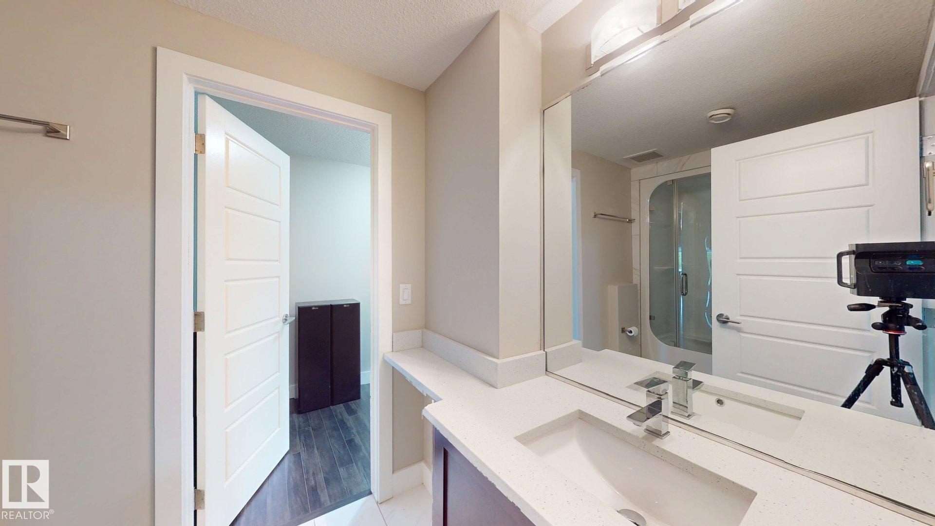 Photo 47 at 4016 8 Street NW, Maple Crest, Edmonton